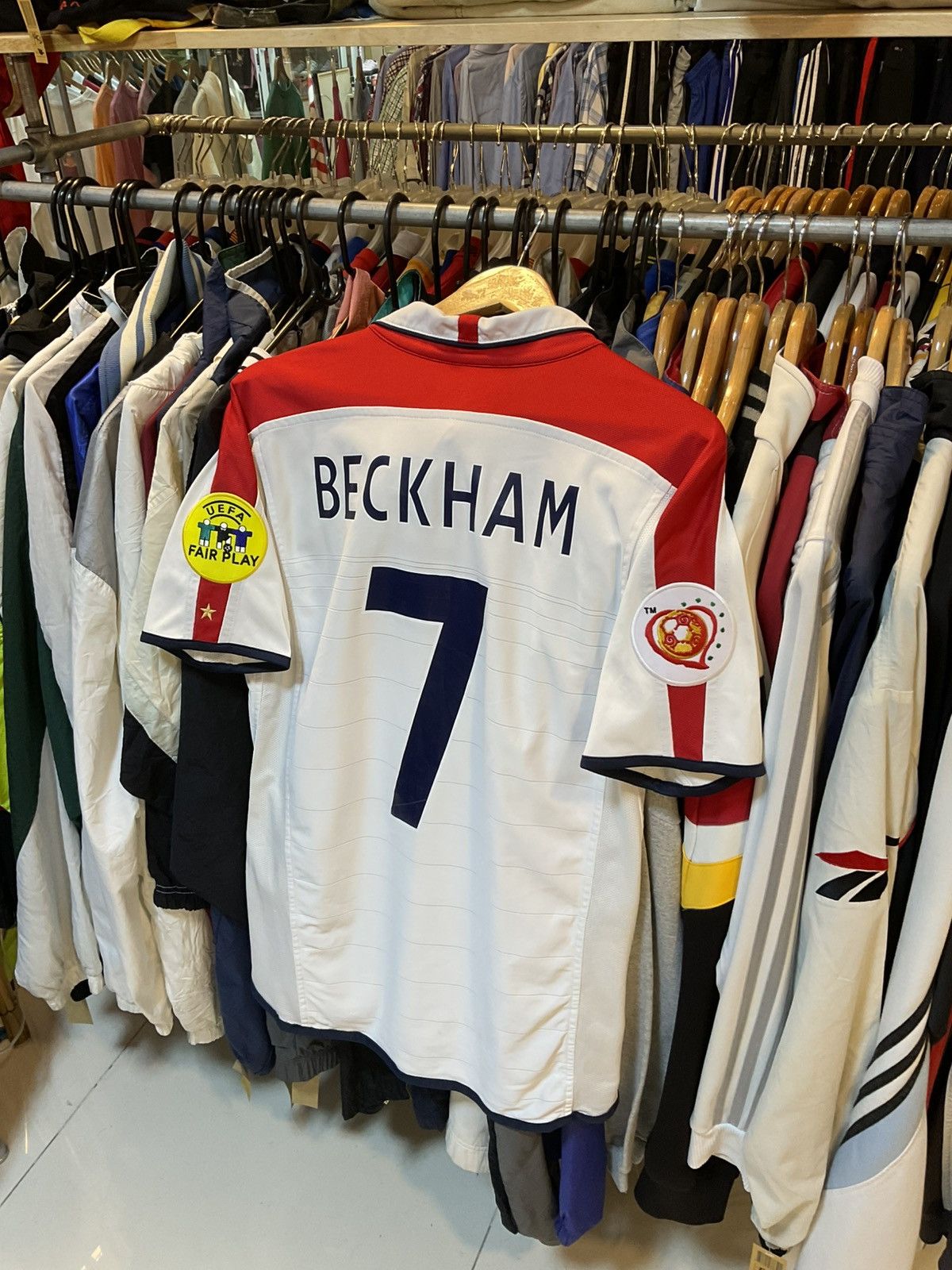 Umbro Vintage 2003-2004 England Football Home Kit BECKHAM 7 Size US S / EU 44-46 / 1 - 1 Thumbnail