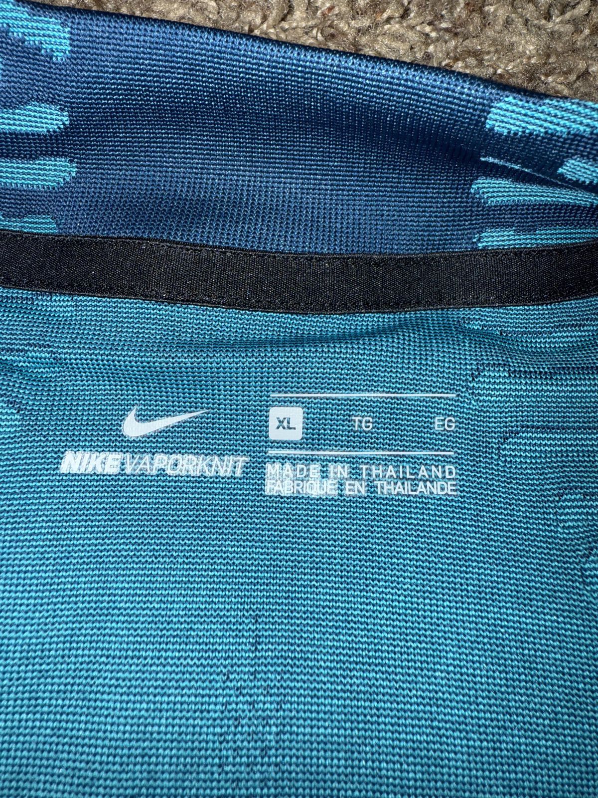 Nike Unreleased Nike Men’s Dri-Fit Vaporknit Strike Drill Top Sample Size US XL / EU 56 / 4 - 4 Thumbnail