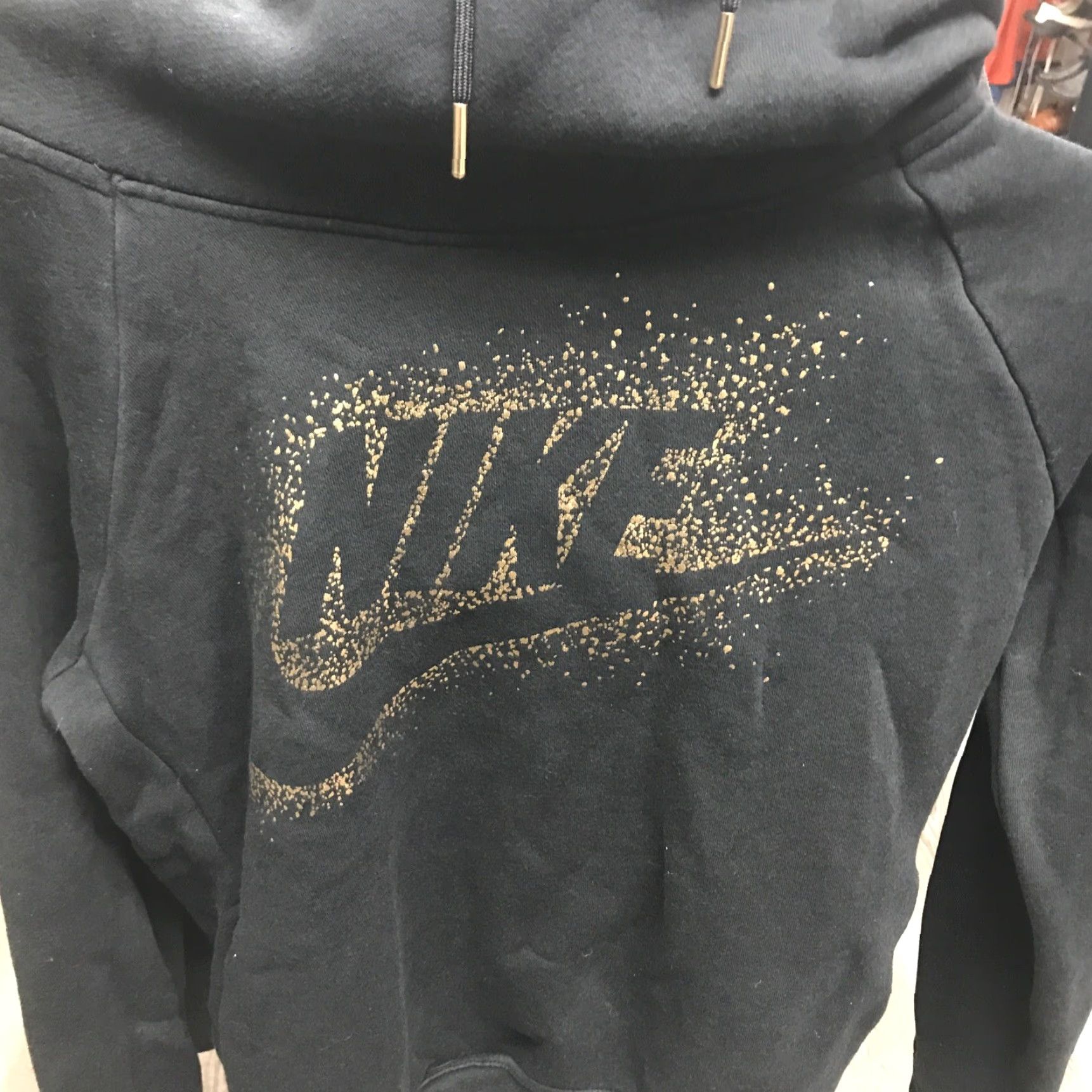 Nike Nike Hoodie Sweatshirt Women's Small Funnel Neck Sparkle Logo Black Gold Pocket Sweatshirt Hoodie Size S / US 4 / IT 40 - 2 Thumbnail