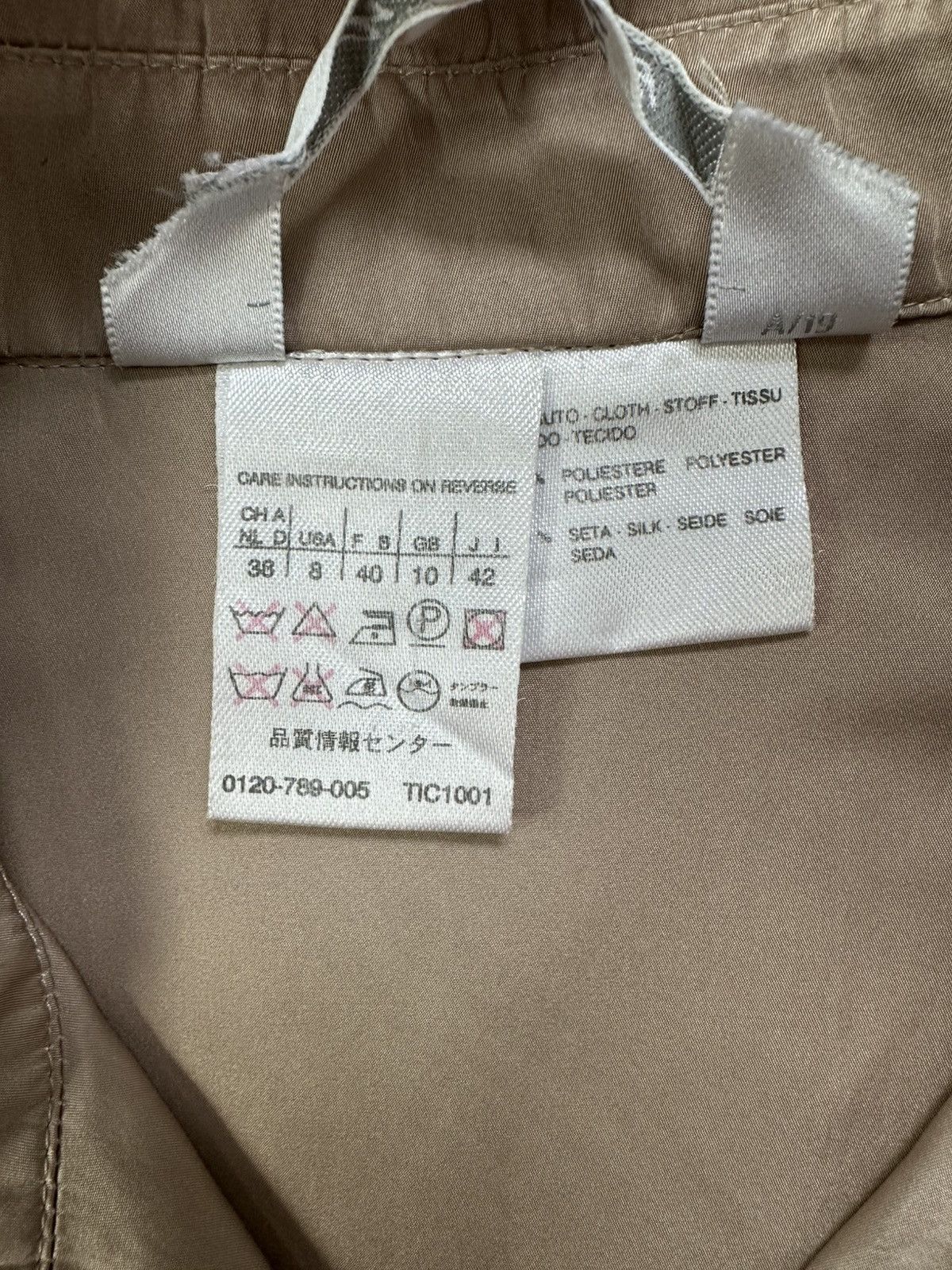 Max Mara Vintage Max Mara Designer Shirt Button Up Womens Size M / US 6-8 / IT 42-44 - 9 Thumbnail