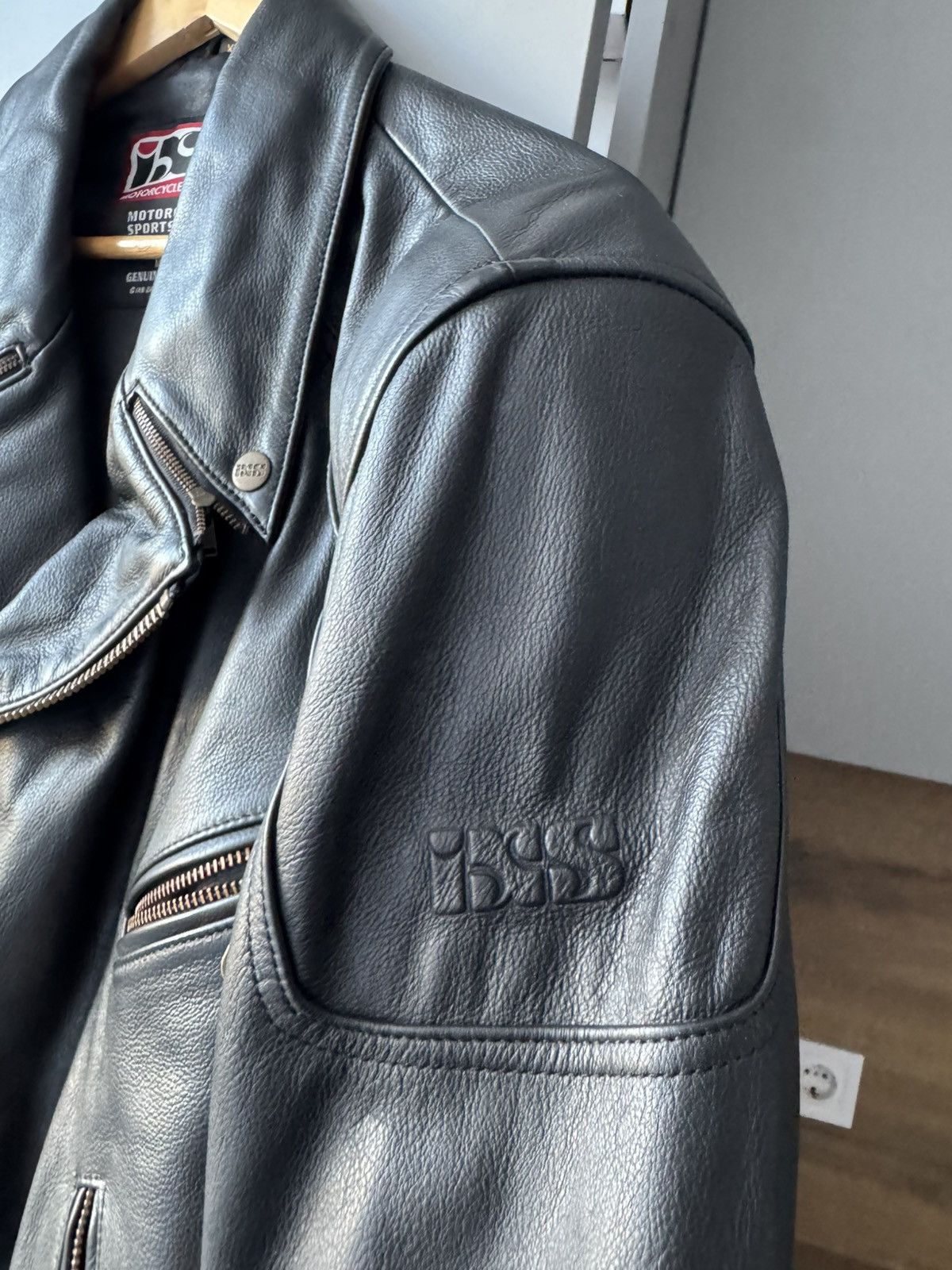 Genuine Leather Vintage Ixs Racing very rare leather jacket y2&k Size US XL / EU 56 / 4 - 5 Thumbnail
