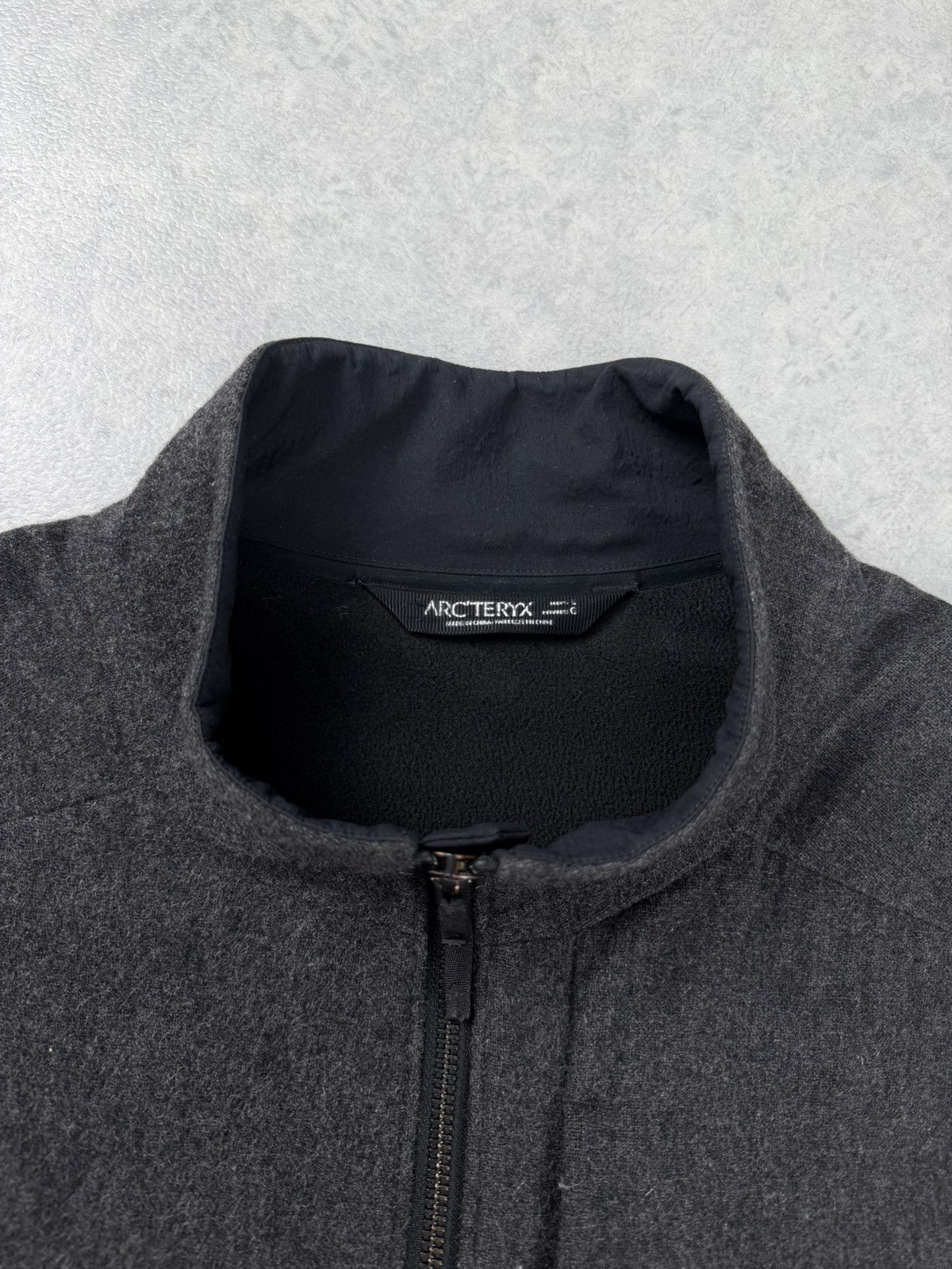 Arc'teryx Arc’teryx Diplomat Wool Blend Zip Jacket Insulated Size L Size US L / EU 52-54 / 3 - 7 Thumbnail