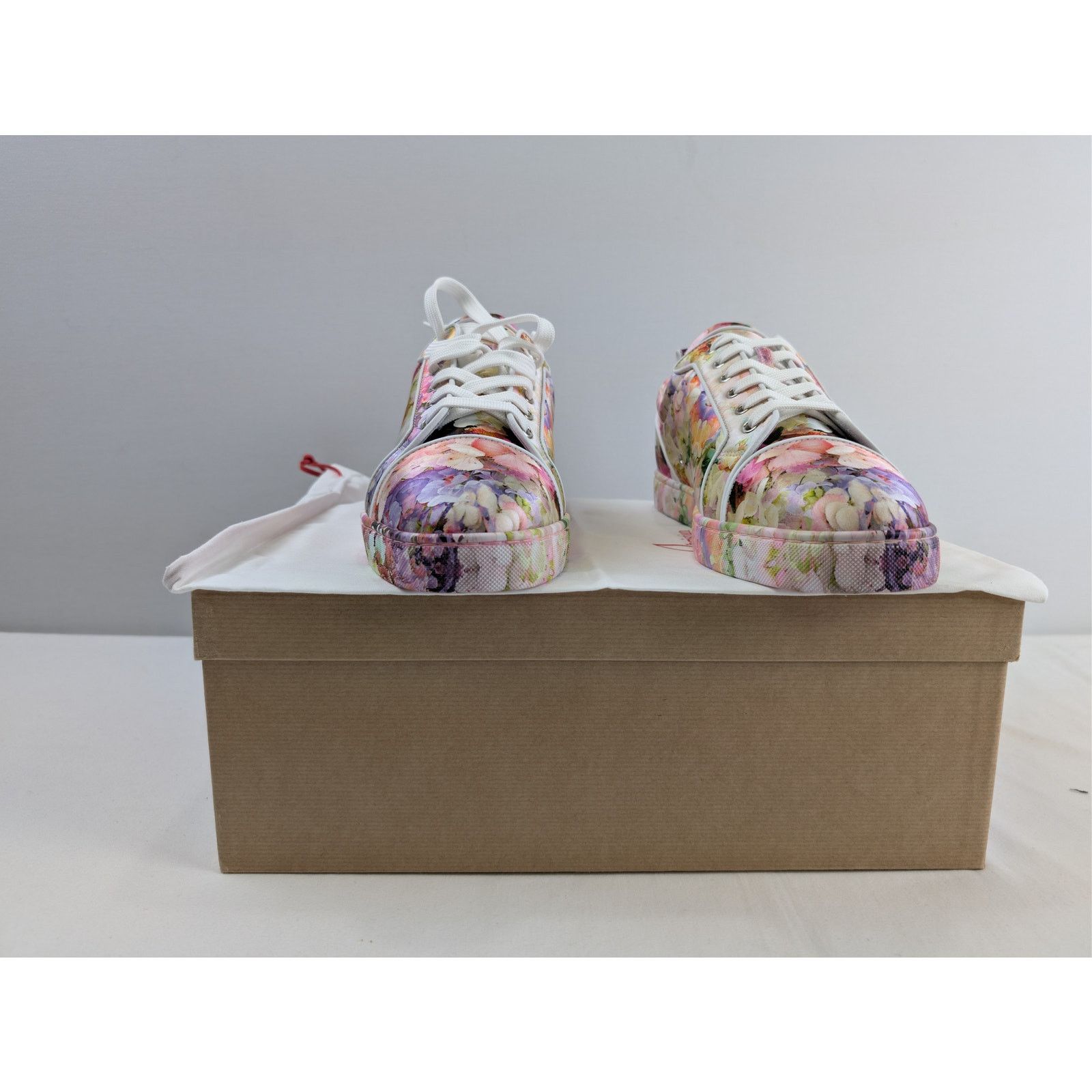 Christian Louboutin o1rshd1 Louis Junior Orlato flat sneaker with a floral print Size US 12 / EU 45 - 18 Thumbnail