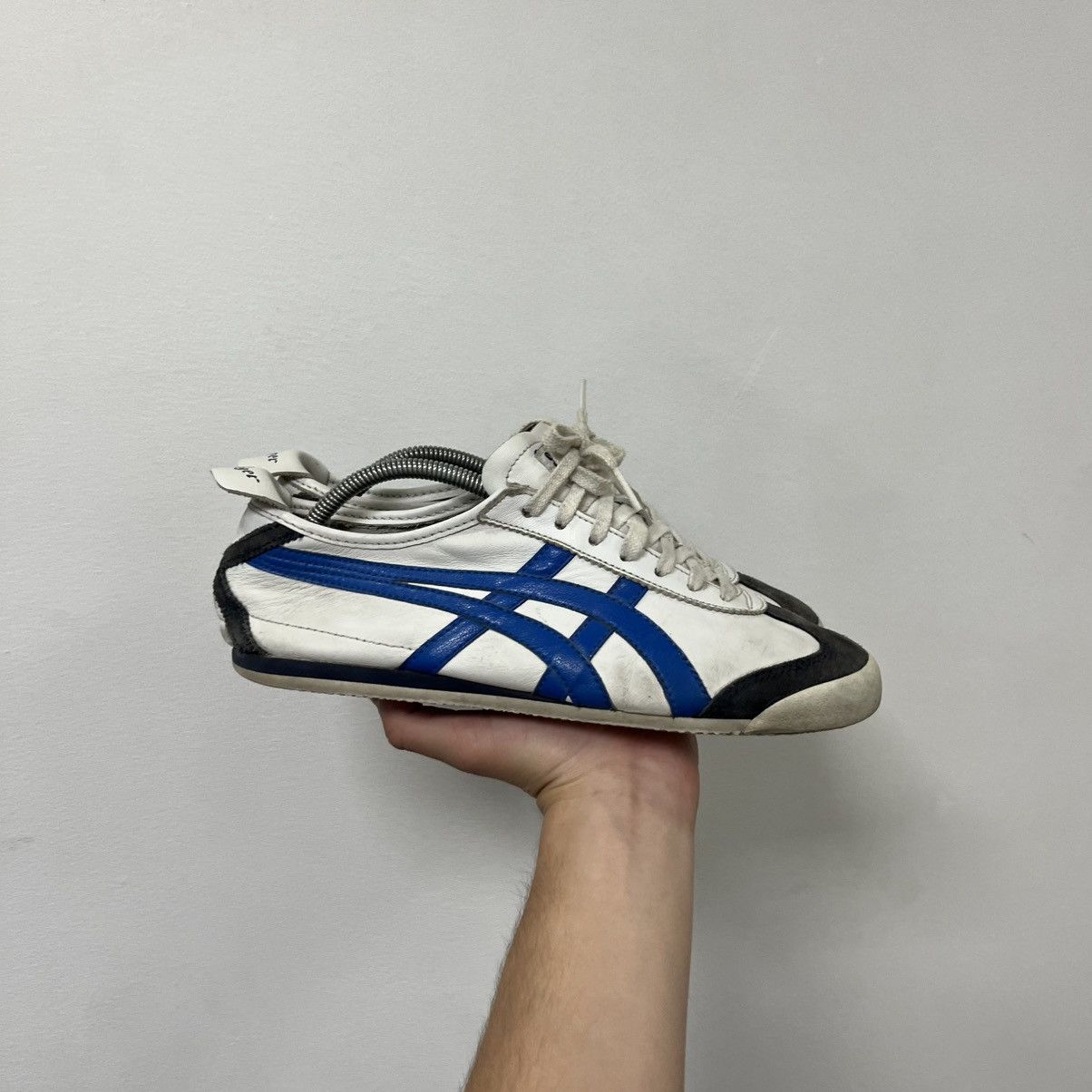 Asics VINTAGE ASICS ONITSUKA TIGER MEXICO 66 KILL BILL SNEAKERS Size US 8.5 / EU 41-42 - 1 Thumbnail