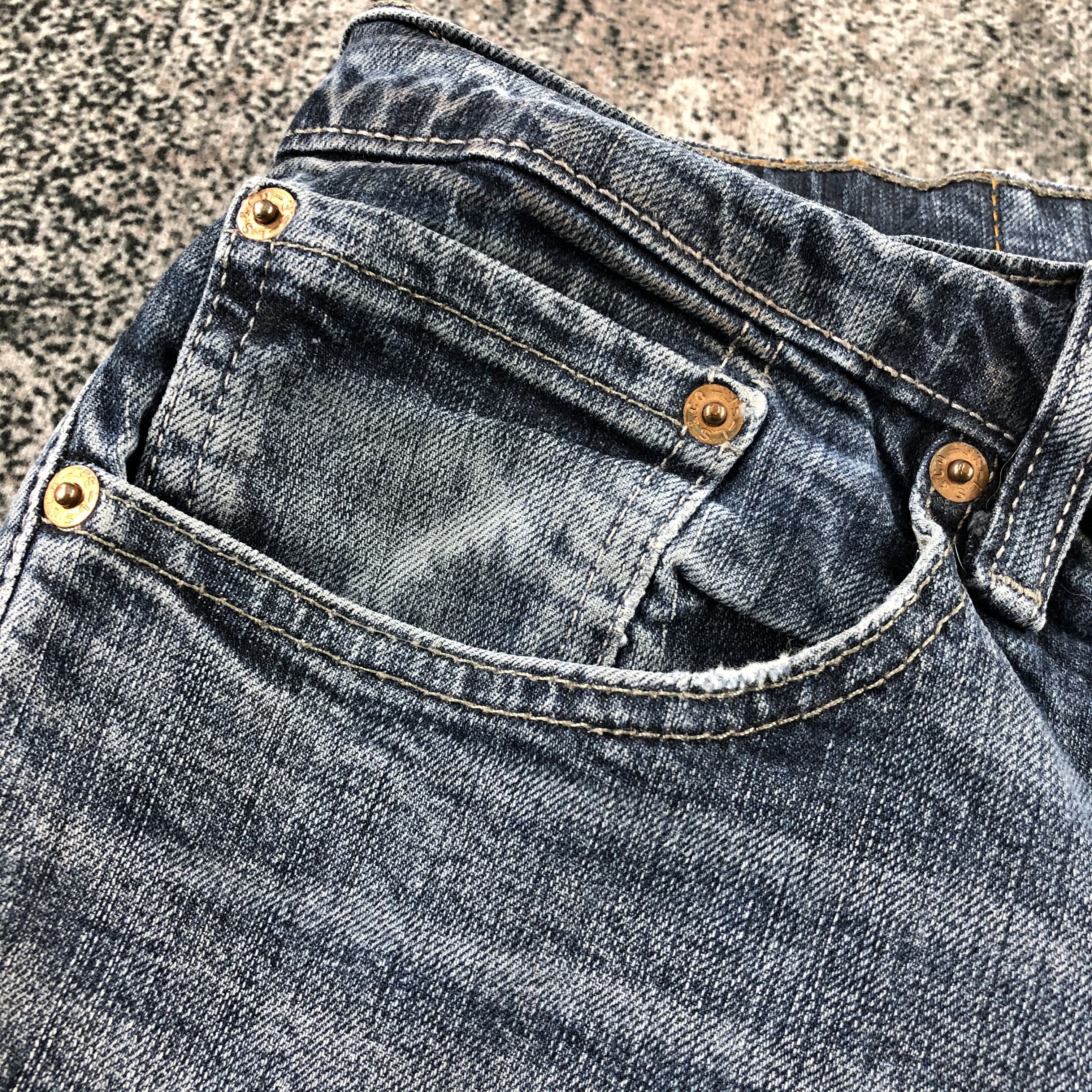 Levi's Vintage Levi's 505 Jeans Distress Faded Blue Denim KJ1027 Size US 32 / EU 48 - 10 Thumbnail