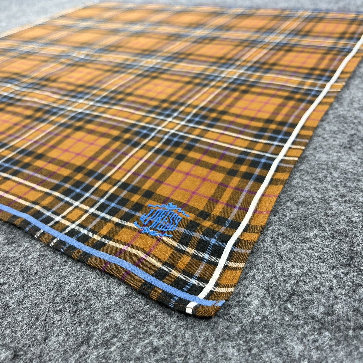 J. Press J. Press Handkerchief / Bandana / Neckerchief B1211 Size ONE SIZE - 5 Thumbnail
