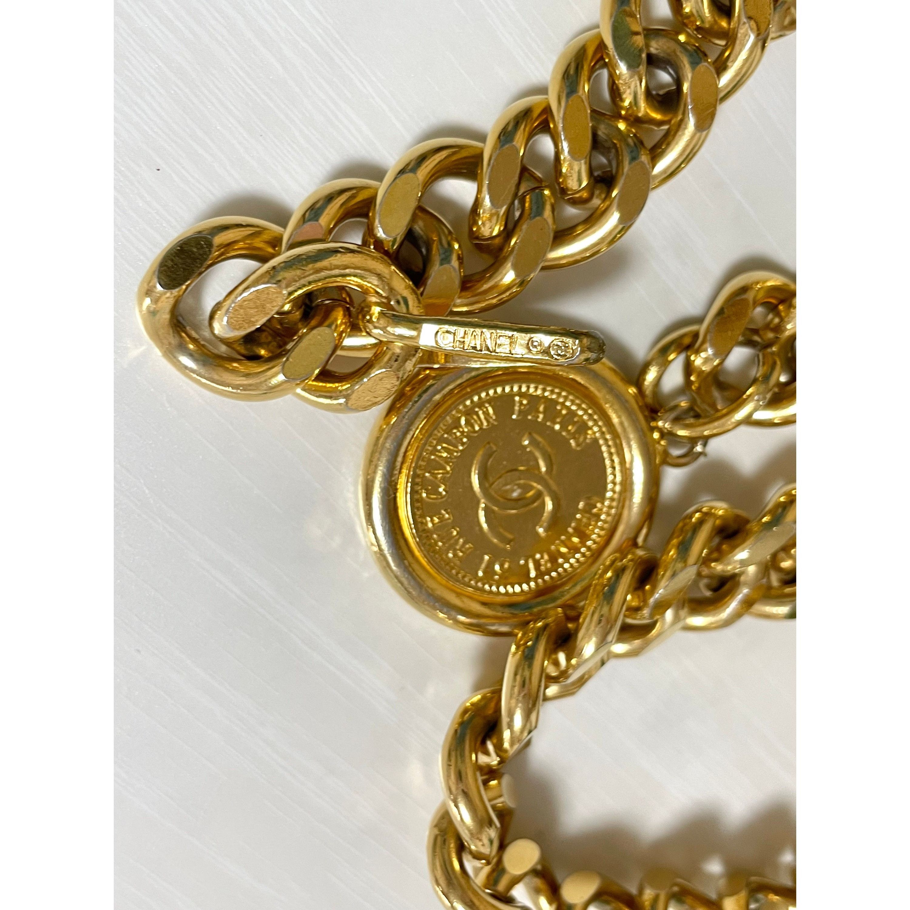 Chanel Vintage CHANEL golden thick chain belt with a CC charm Size ONE SIZE - 5 Thumbnail