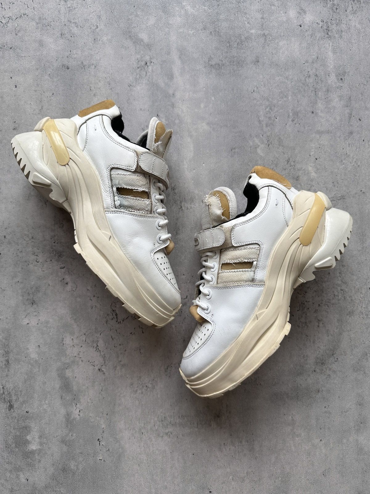 Maison Margiela FW18 RETRO FIT FUTURE LOW TOP Size US 7 / EU 40 - 9 Thumbnail