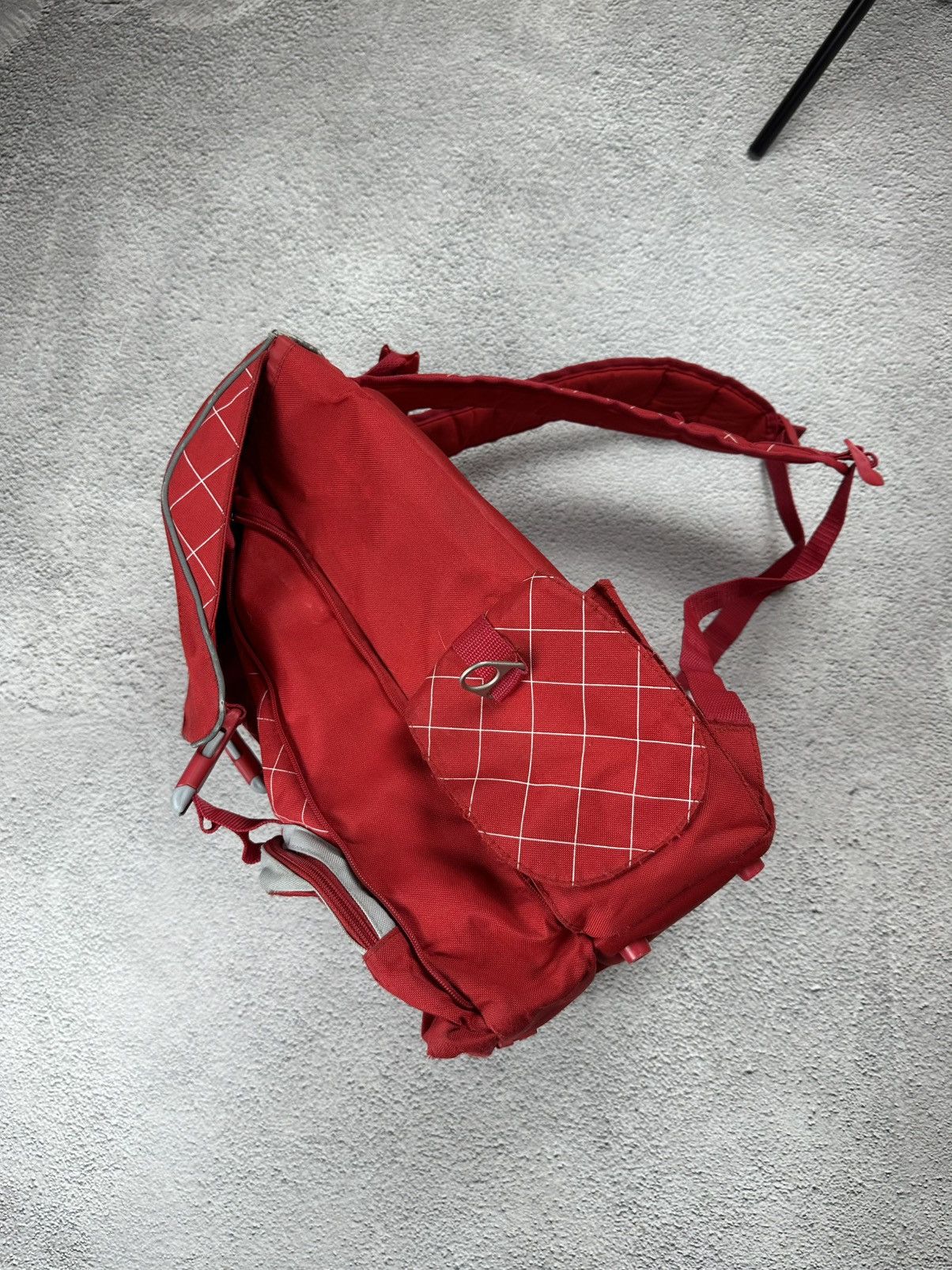 Ferrari Vintage Ferrari SF Logo Backpack Motorcycle Racing Y2K Size ONE SIZE - 2 Thumbnail
