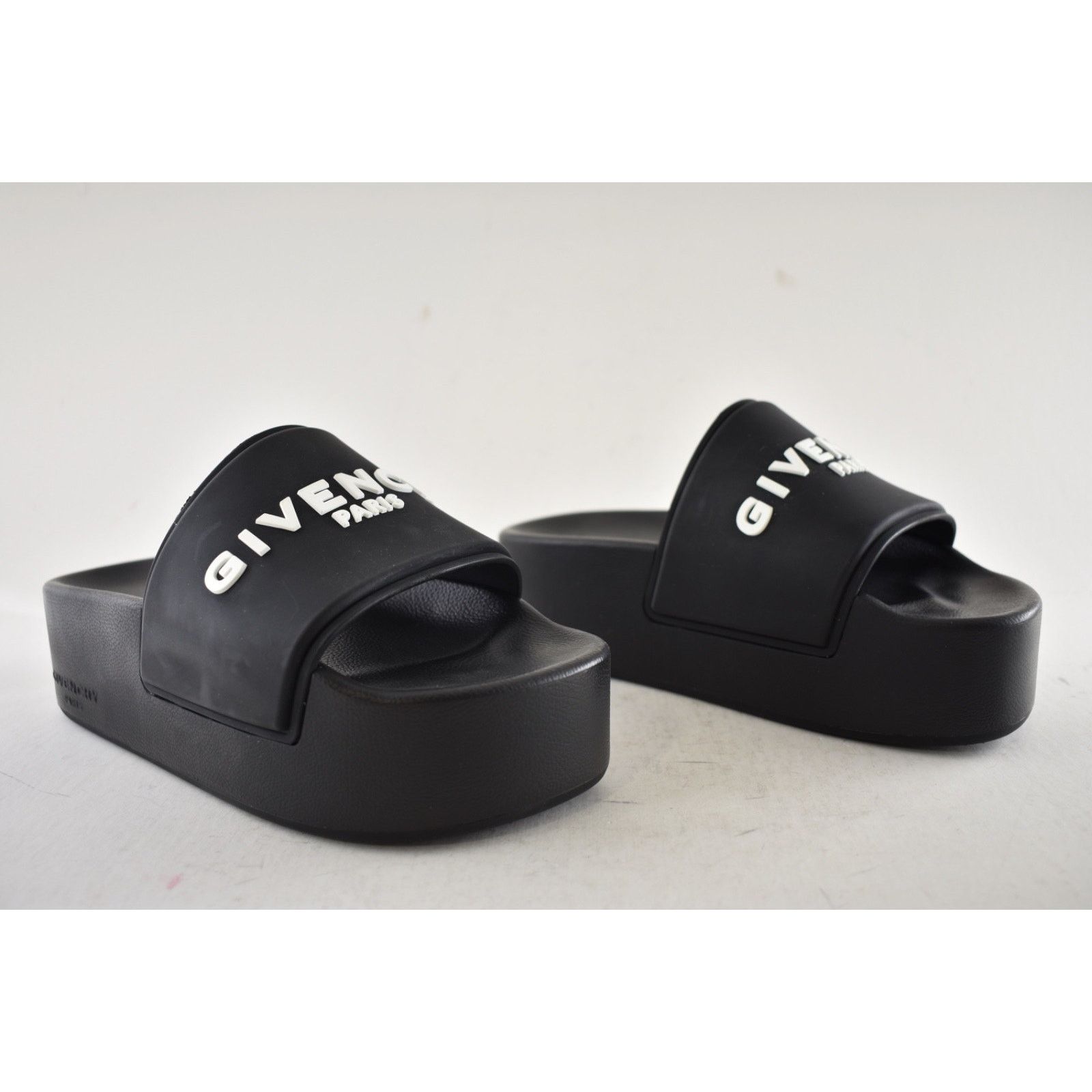 Givenchy Platform Rubber Logo Slide On Pool Sandal Flip Flop Flat 37 Size US 7 / IT 37 - 6 Thumbnail