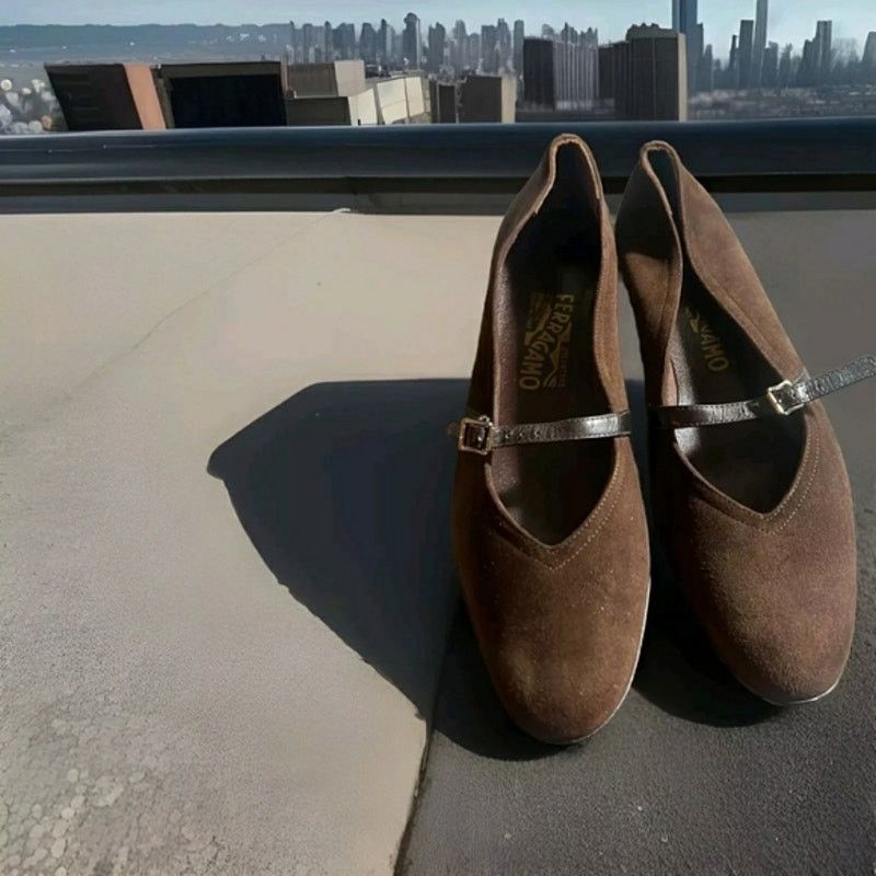 Salvatore Ferragamo NEW WOMEN SALVATORE FERRAGAMO FLAT PUMPS SHOES 7.5 AA Size US 7.5 / IT 37.5 - 1 Thumbnail
