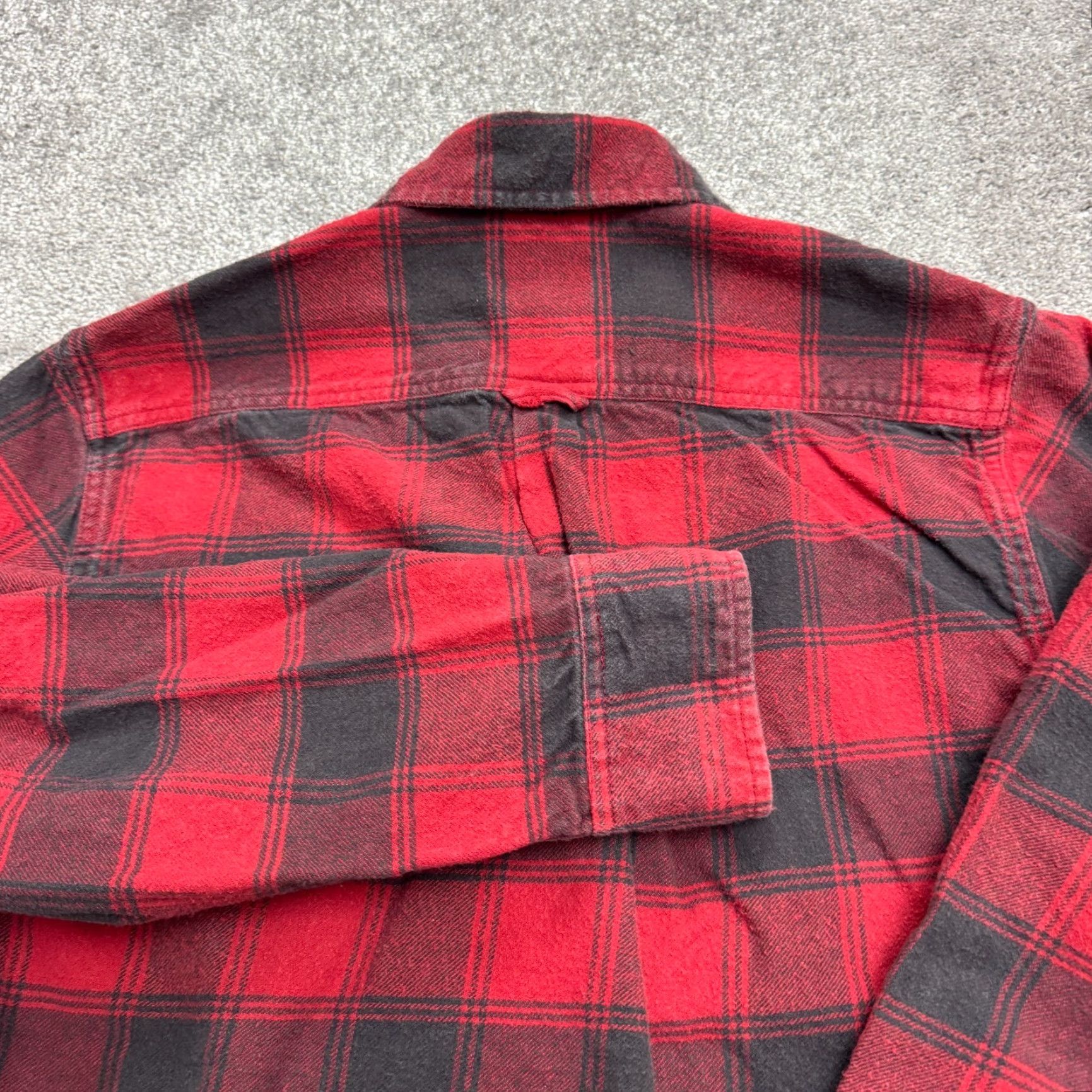 CO VINTAGE JACHS Shirt Mens M Red Plaid Heavyweight Flannel Button-Up Long Sleeve Pocketed 40 in Chest Mens Size US M / EU 48-50 / 2 - 3 Thumbnail