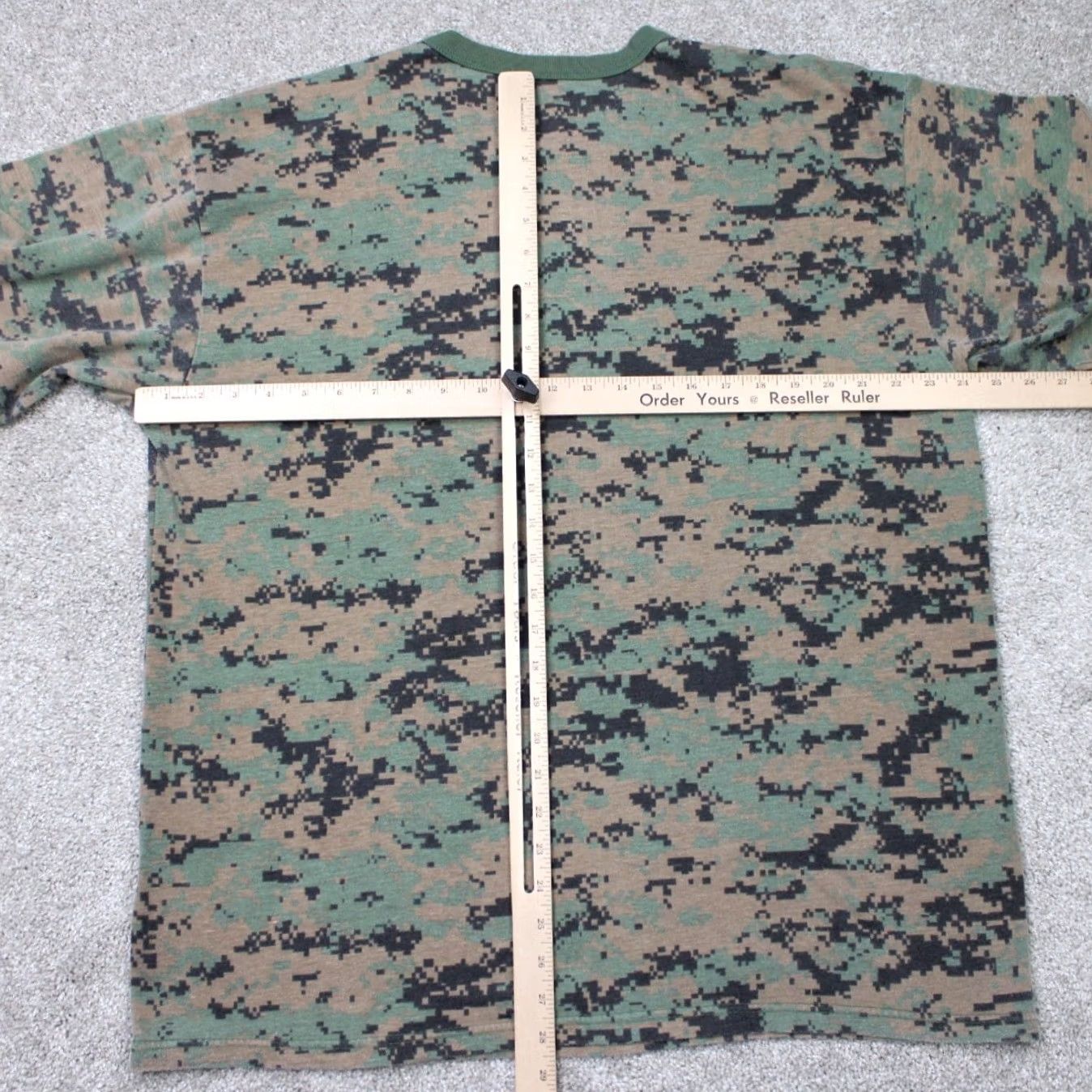 Rothco ROTHCO Shirt Men 2XL Green Camo Cotton/Poly Short Sleeve Crew Neck Tagless Pocketless T-Shirt Men Size US XXL / EU 58 / 5 - 6 Thumbnail