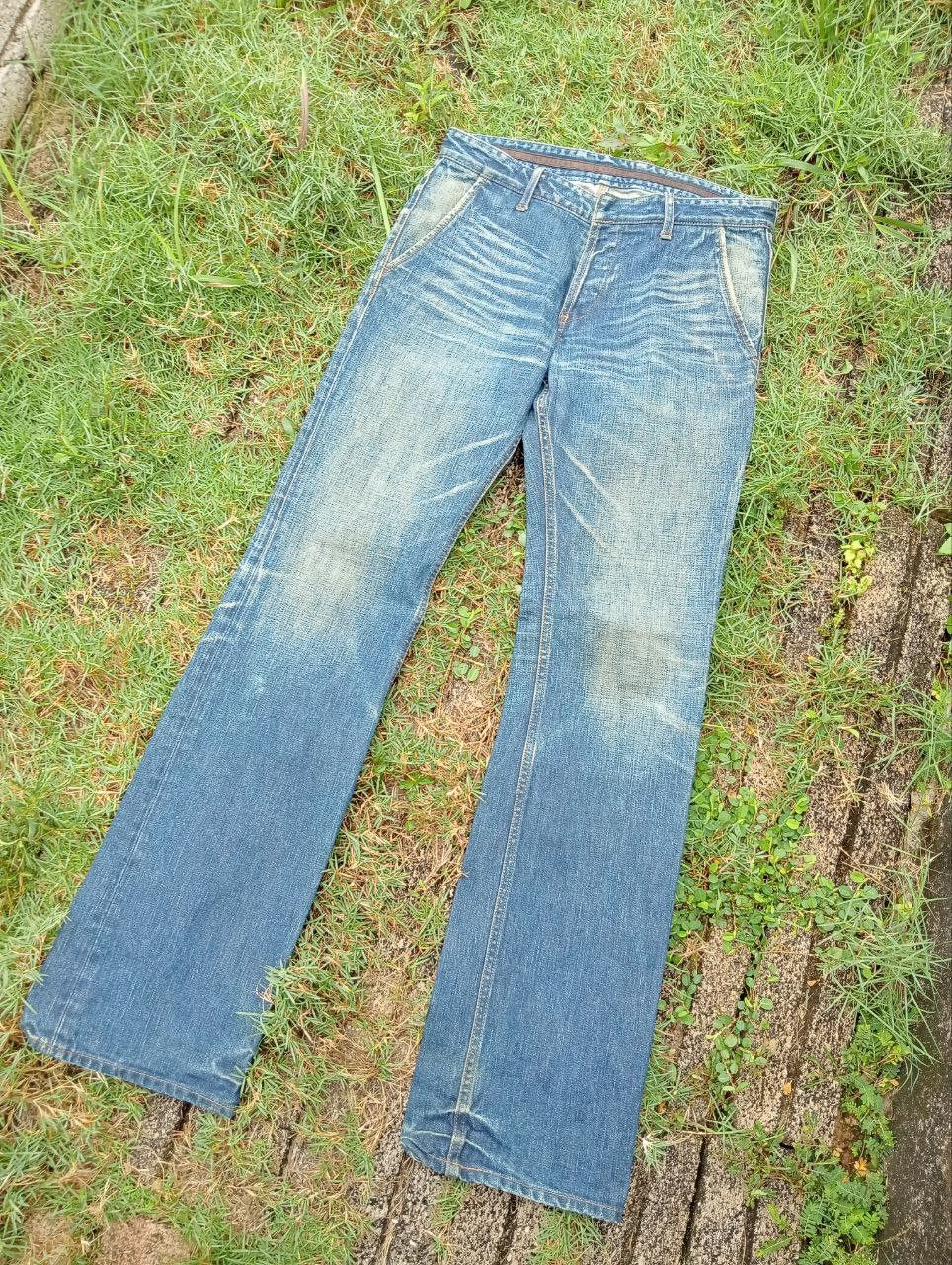 United Arrows Vintage United Arrows Japan Flare Jeans - Size 28 Size US 28 / EU 44 - 2 Thumbnail