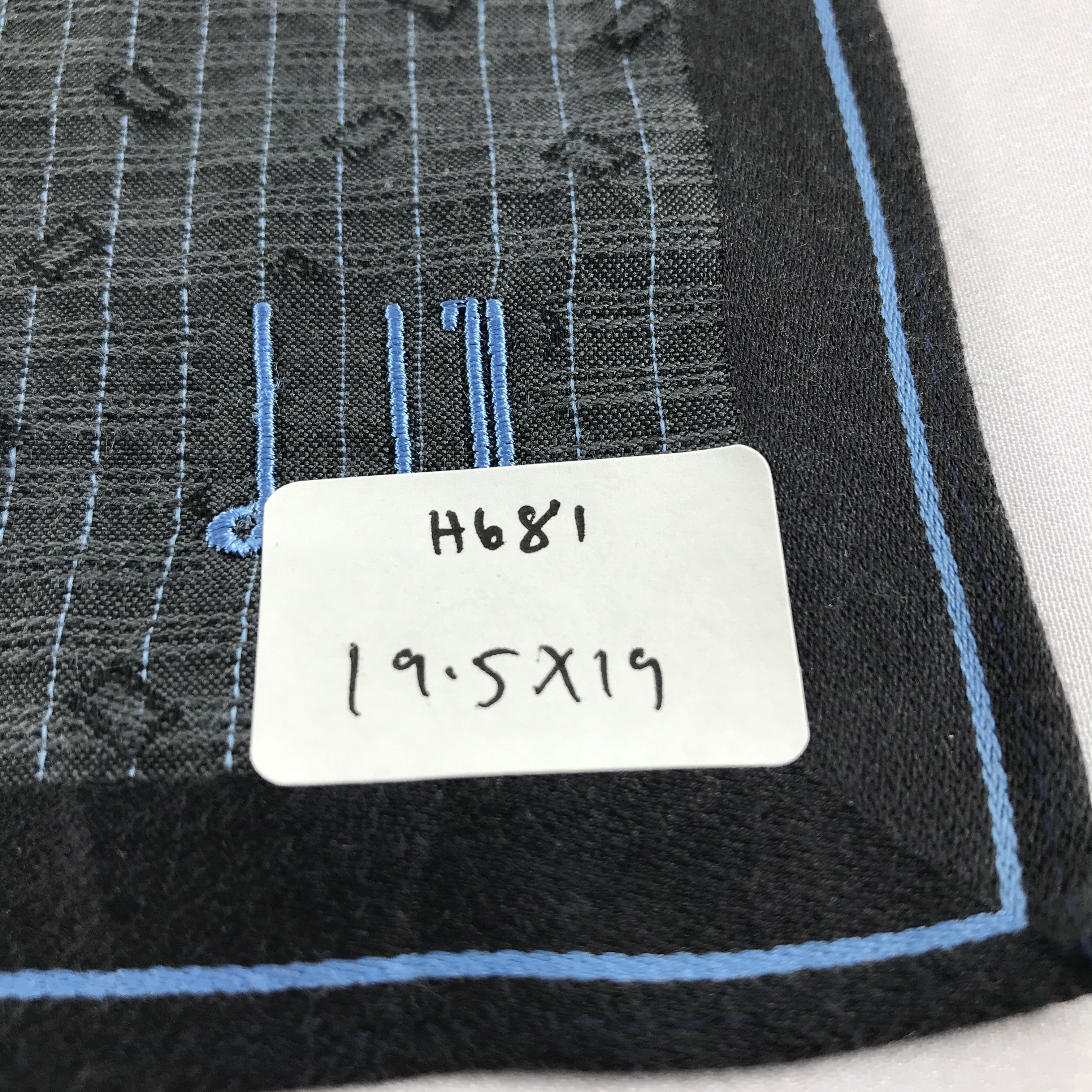 Alfred Dunhill Dunhill Handkerchief Neckerchief Bandana H681 Size ONE SIZE - 5 Thumbnail