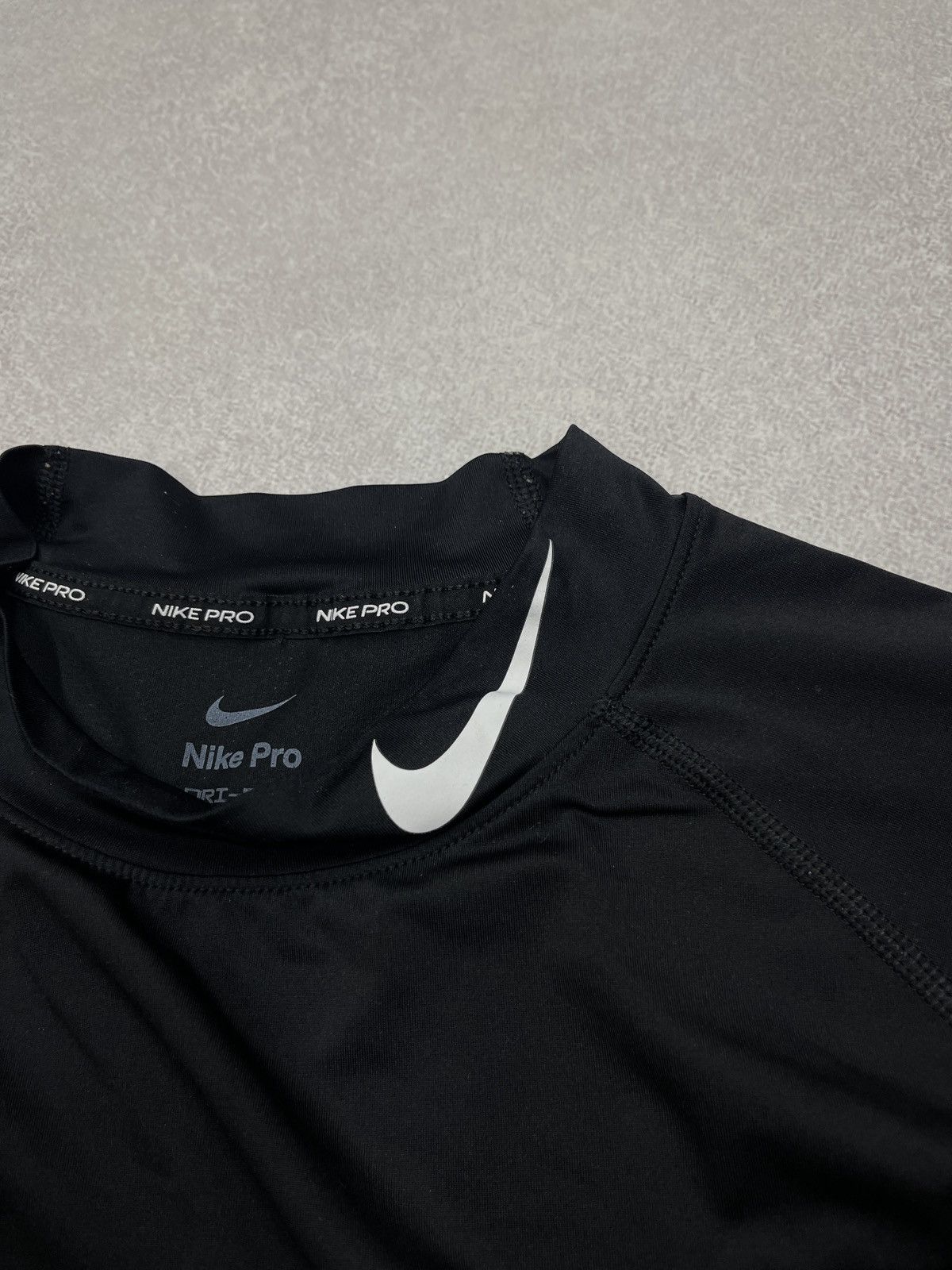 Nike Mens Nike Pro Dri Fit Tight Longsleeve Compression Size US XL / EU 56 / 4 - 9 Thumbnail