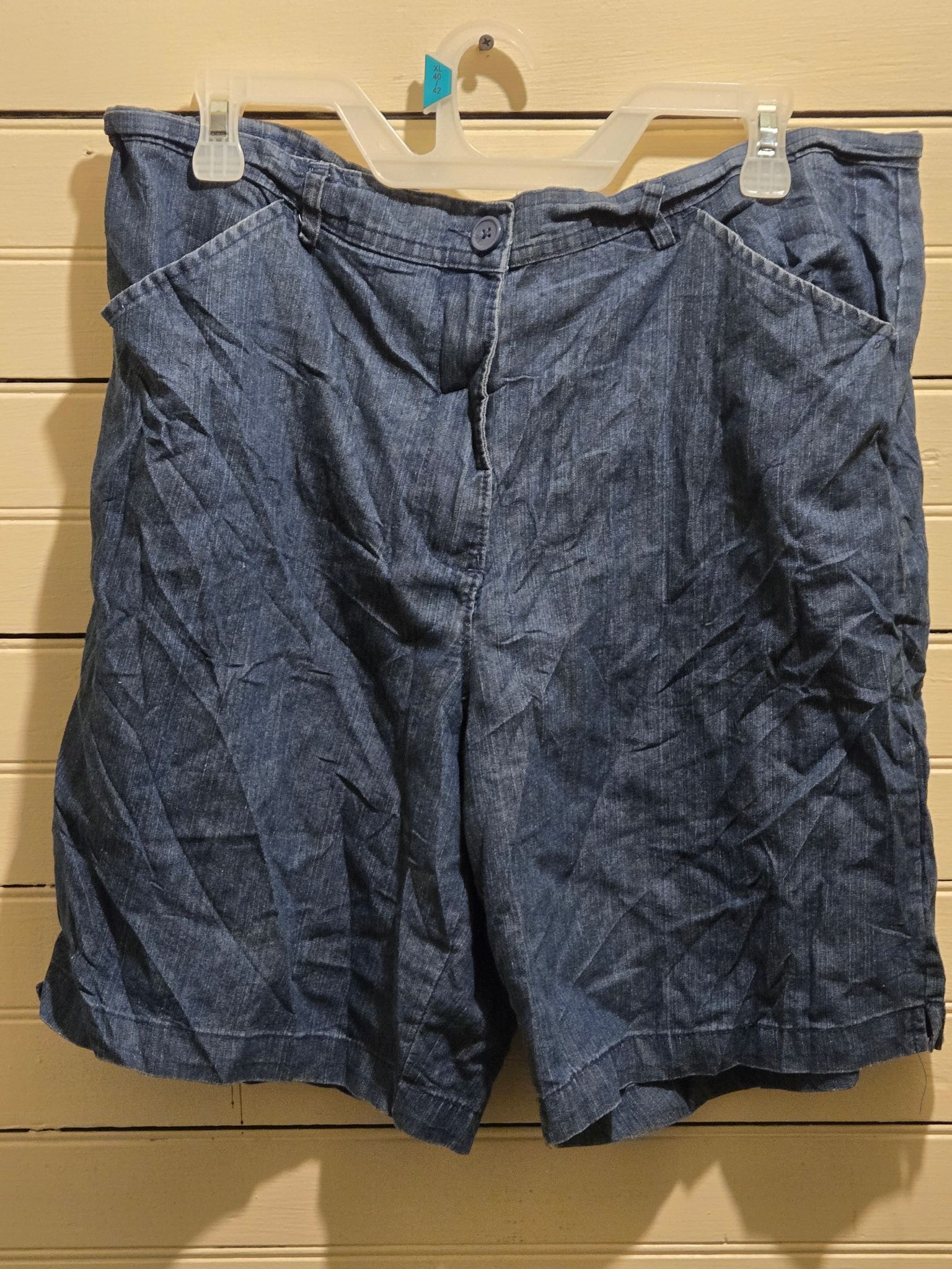 Other White Stag Shorts Womens 14 Blue Chambray Relaxed Fit Size 36" / US 14 / IT 50 - 1 Thumbnail