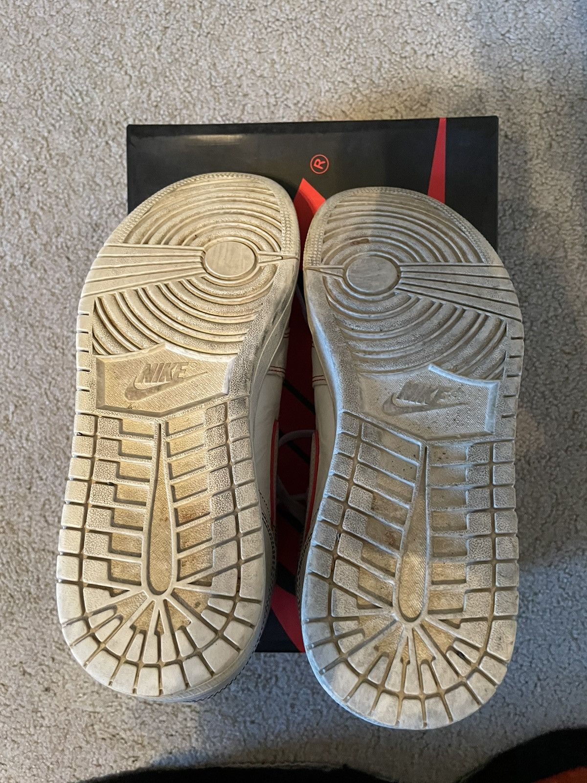 Jordan Brand × Nike Jordan 1 Phantom Gym Red Size US 10.5 / EU 43-44 - 6 Thumbnail