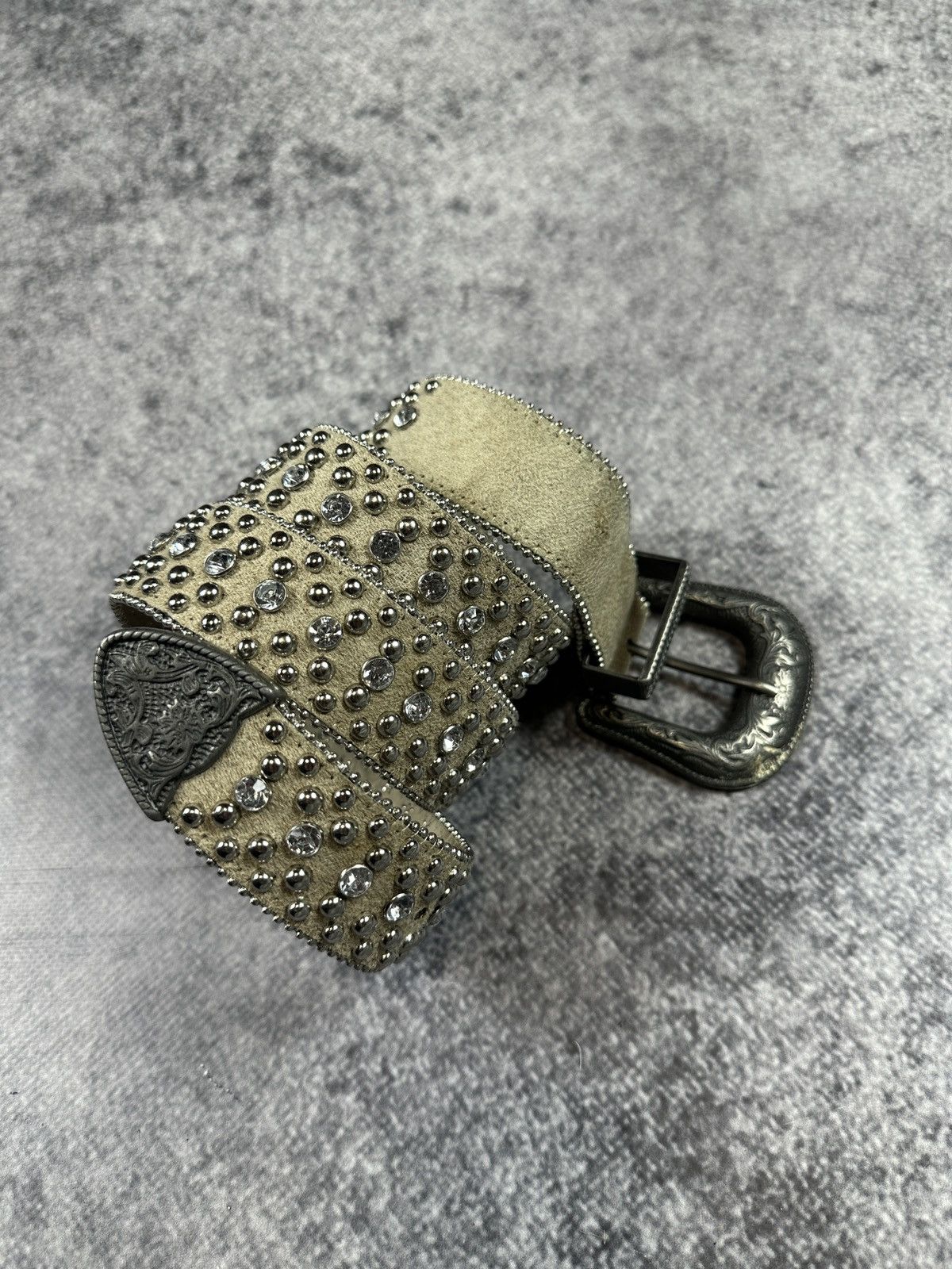 Guess Y2K Vintage Guess Alt Belts Rare Casual Streetwear logo VTg Size ONE SIZE - 1 Thumbnail