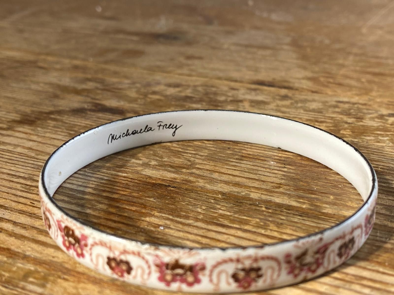 Other Michaela Frey Vintage Enamel Bangle Bracelet Floral 7 cm Size ONE SIZE - 2 Thumbnail
