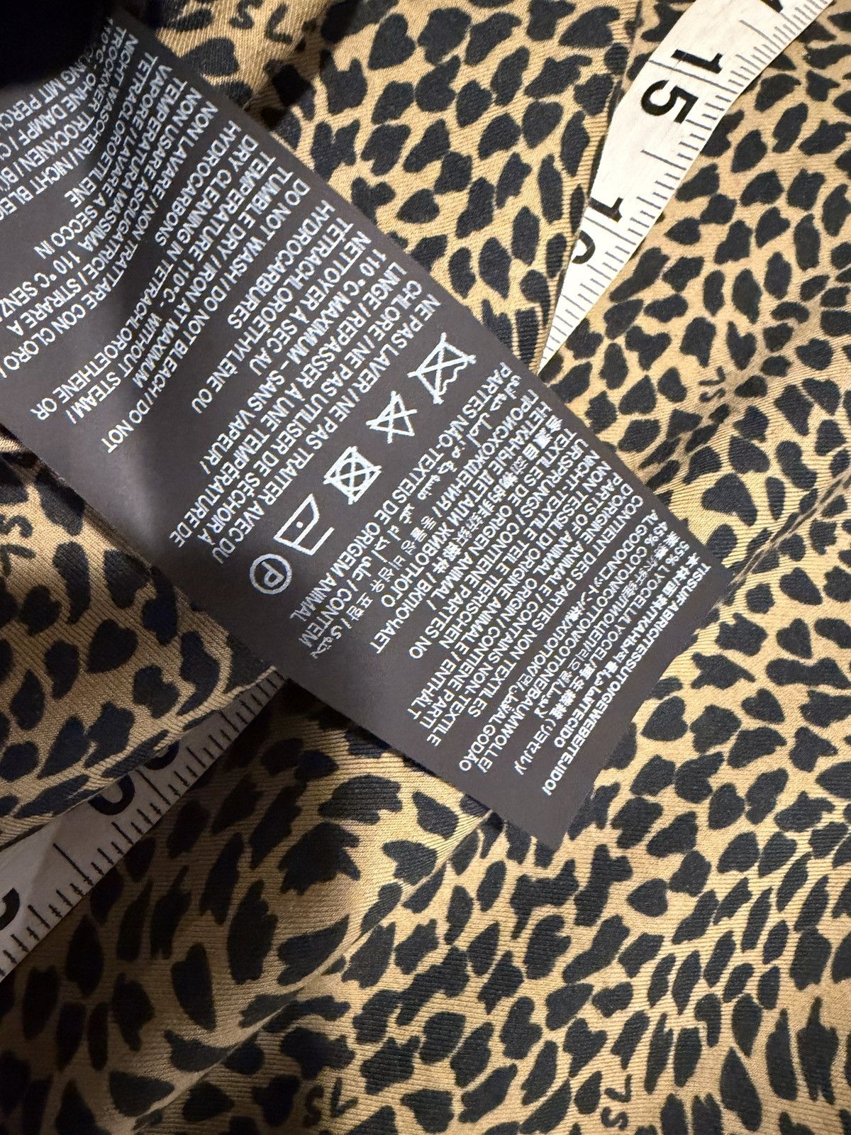 Saint Laurent Paris Saint Laurent men leopard print shirt. M. $890 Size US M / EU 48-50 / 2 - 8 Thumbnail