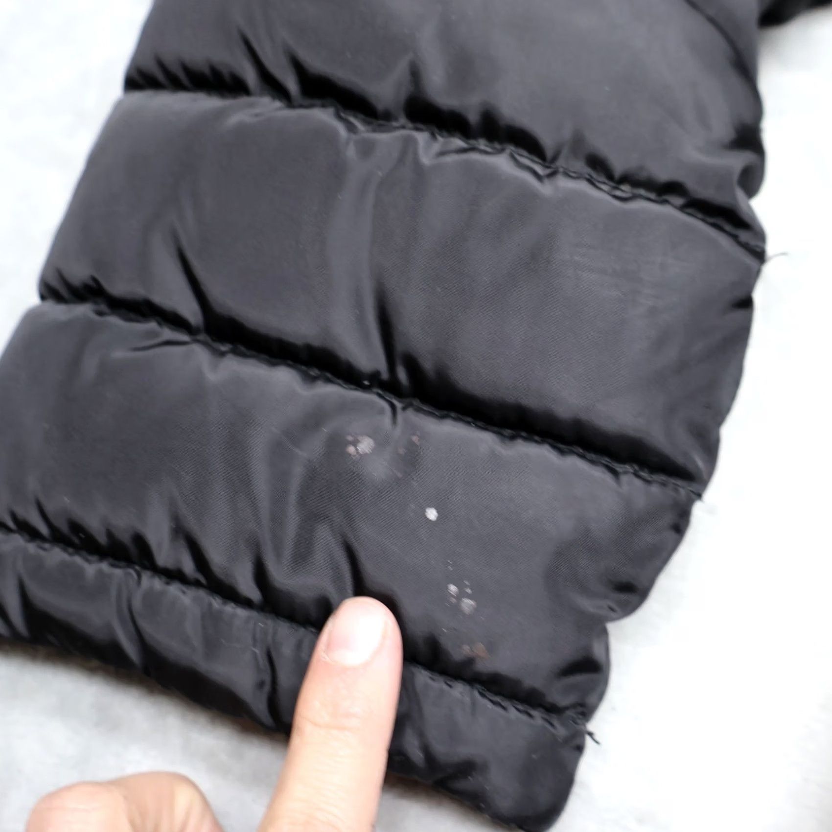 Calvin Klein Calvin Klein Jacket Women L Black Quilted Puffer Faux Fur Lined Winter Coat Zip Pocket Casu al – Men? Size L / US 10 / IT 46 - 3 Thumbnail