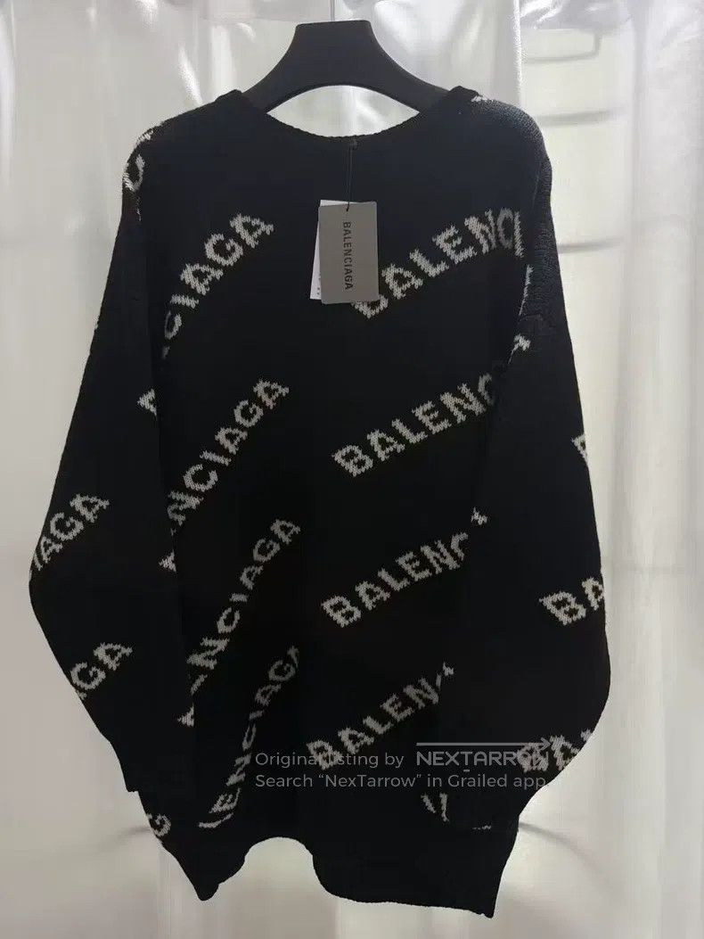 Balenciaga Balenciaga Black Full Print Woolen Sweater Size US S / EU 44-46 / 1 - 1 Thumbnail