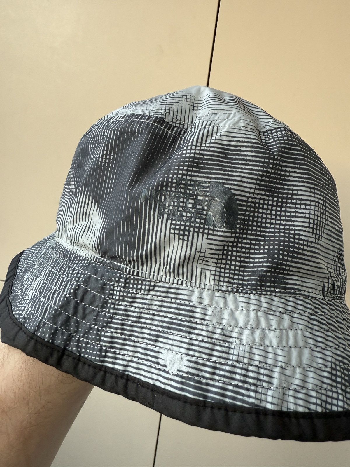 The North Face The north Face Reversible Bucket hat Packable Size ONE SIZE - 7 Thumbnail