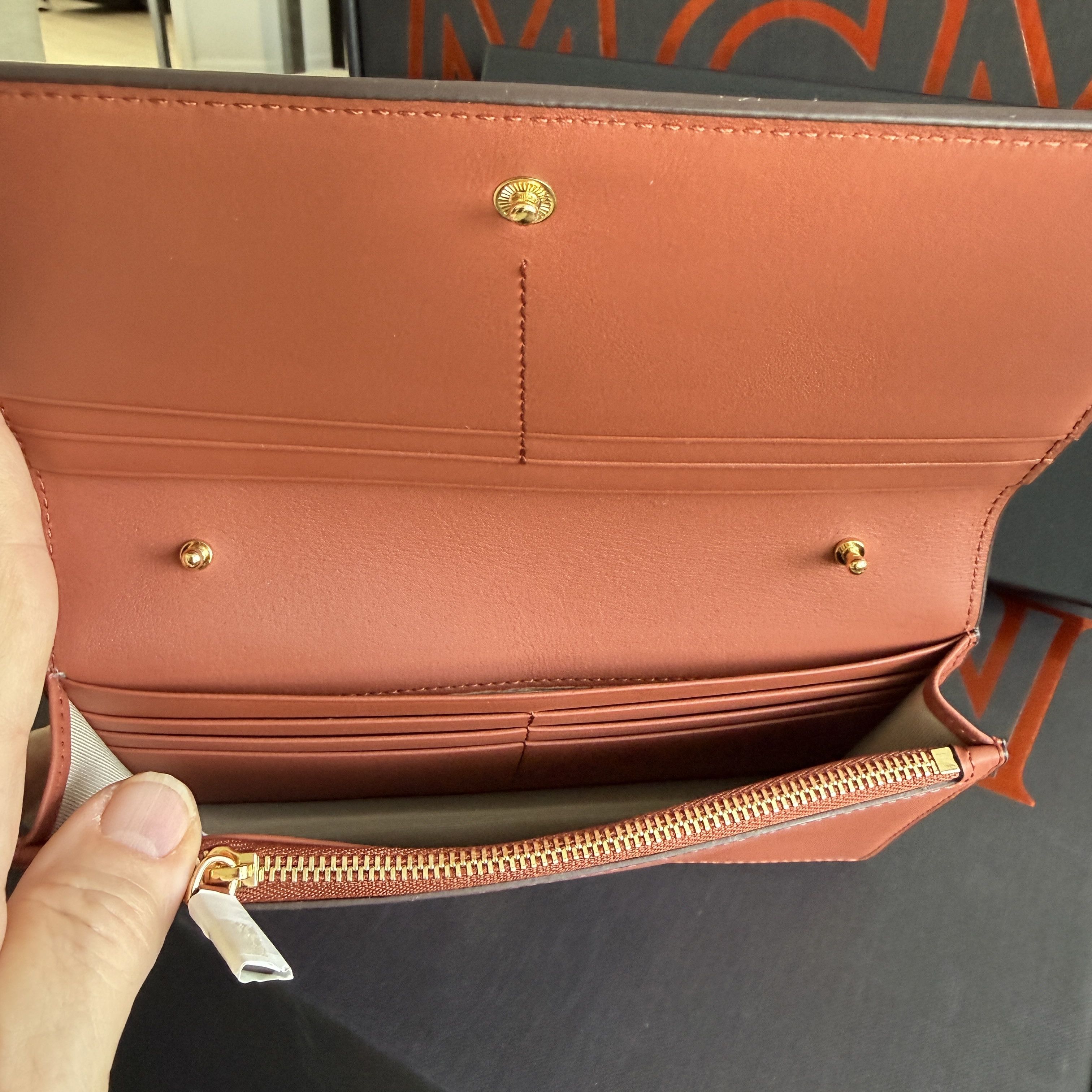 MCM MCM Wallet Purse On Leather and Chain, MYL ESAK01 X7001 Size ONE SIZE - 8 Thumbnail