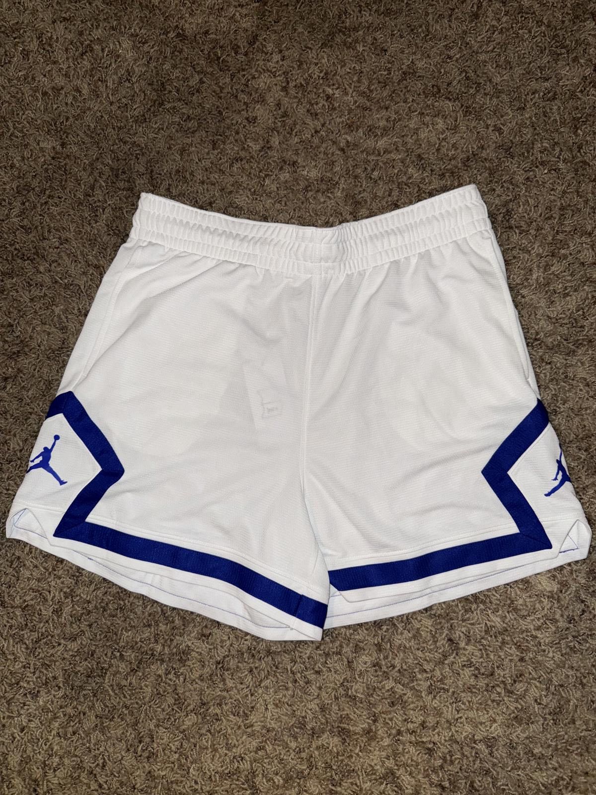 Nike Jordan Women's Sport 4" Diamond Shorts Sample Size 32" / US 10 / IT 46 - 1 Thumbnail