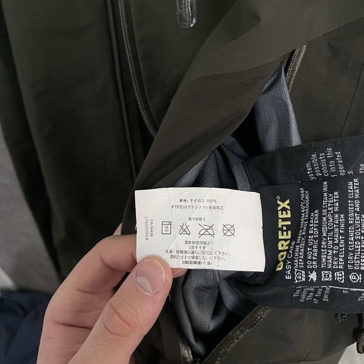 Arc'teryx Men's Arcteryx Beta Gore-Tex Pro Shell Recco Jacket Size US L / EU 52-54 / 3 - 17 Thumbnail