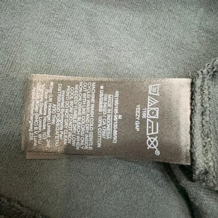 Balenciaga Balenciaga Yeezy x Gap x Balenciaga 3/4 Sleeve Tee -2507 Size US M / EU 48-50 / 2 - 3 Thumbnail