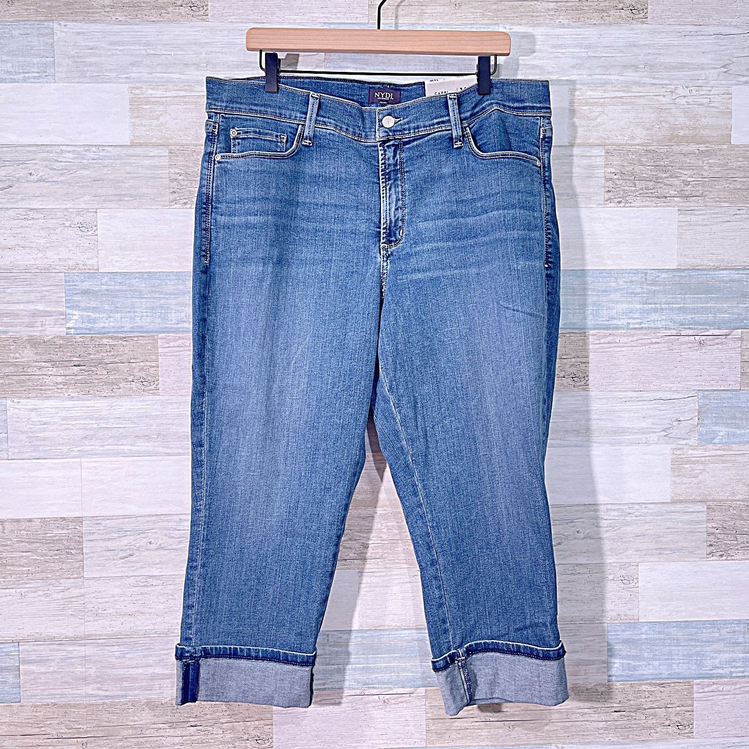 NYDJ NYDJ Dayla Wide Cuff Capri Jeans Womens Plus Size 16W Size 38" / US 16 / IT 52 - 2 Thumbnail