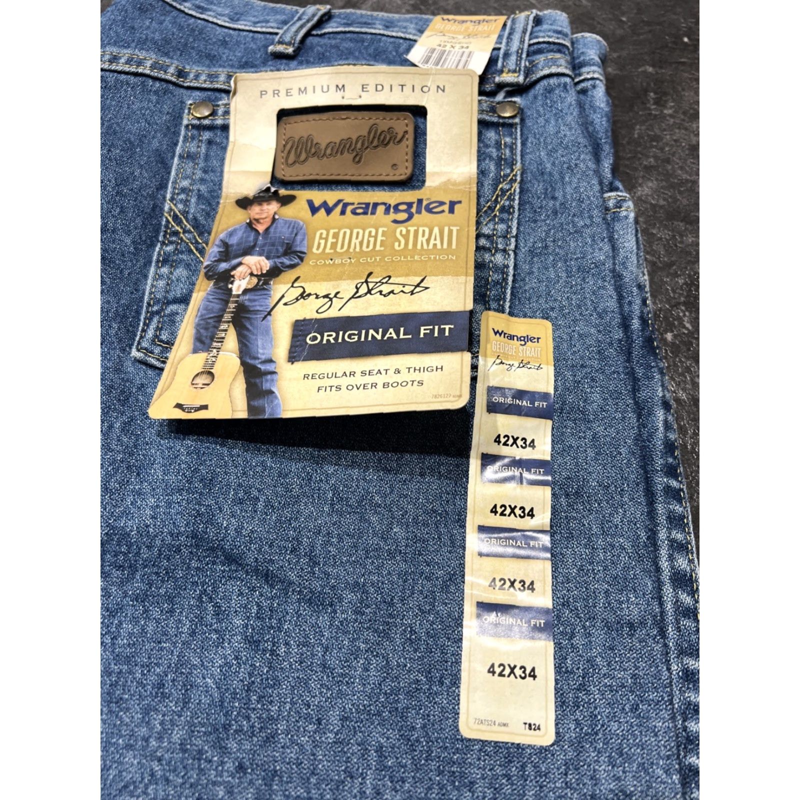 Wrangler Wrangler Jeans Mens 42x34 Blue Denim Original Fit Cowboy Cut George Strait Collection Regular 5-Pocket Embroidered Logo Cowboy Theme Vintage No User Size US 42 / EU 58 - 2 Thumbnail