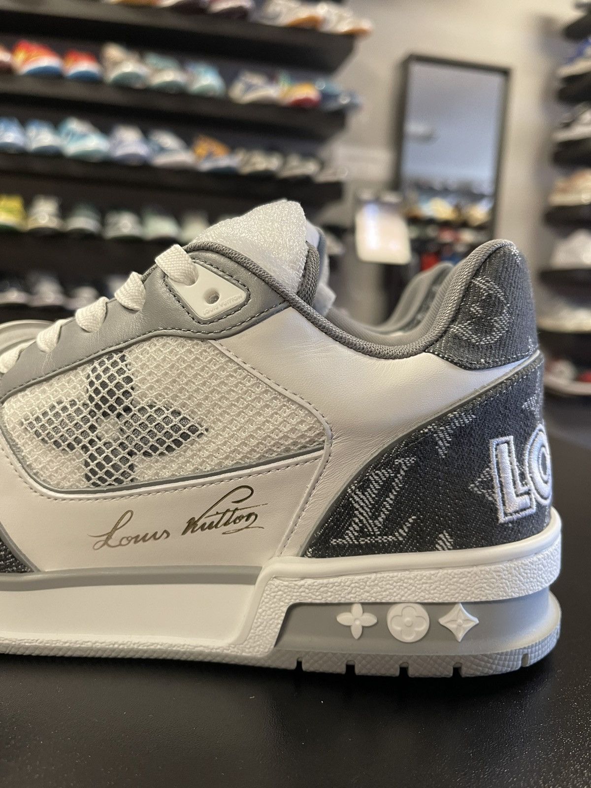 Louis Vuitton Size 5UK/6US - Louis Vuitton Trainer Grey Brand New 1ADF0Y Size US 6 / EU 39 - 5 Thumbnail
