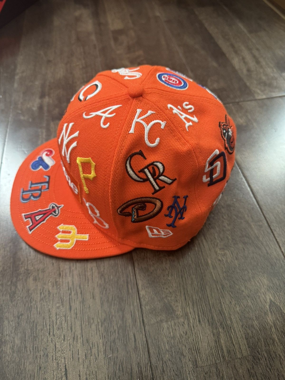 MLB × Supreme Supreme - MLB - New Era - Fitted Hat - 7 1/4 Size ONE SIZE - 3 Thumbnail
