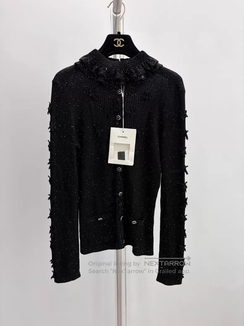 Chanel Chanel Black shiny bow knitted long sleeves Size XS / US 0-2 / IT 36-38 - 1 Thumbnail