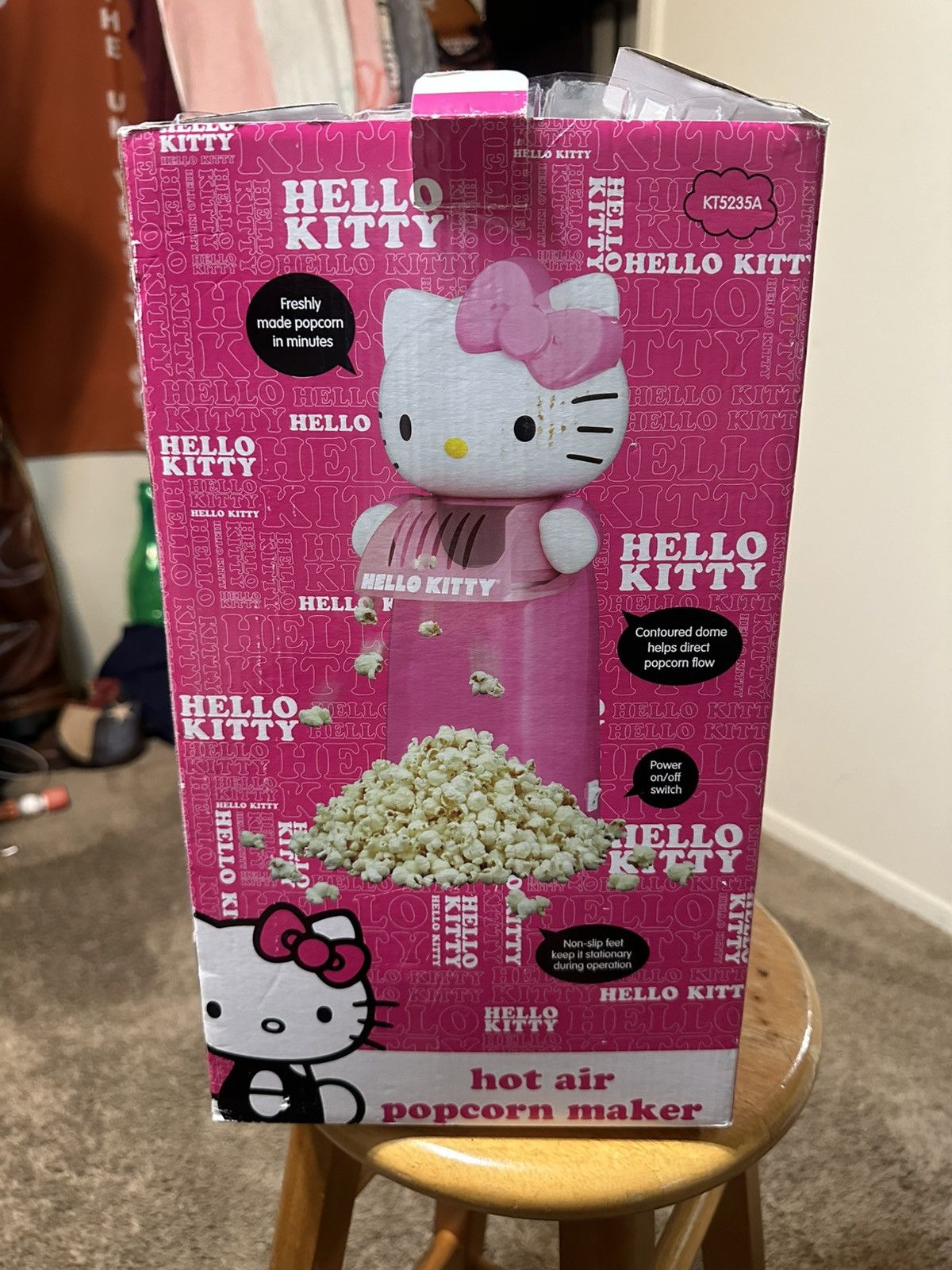 Other Vintage Hello Kitty Hot air popcorn maker 2012 Size US L / EU 52-54 / 3 - 3 Thumbnail