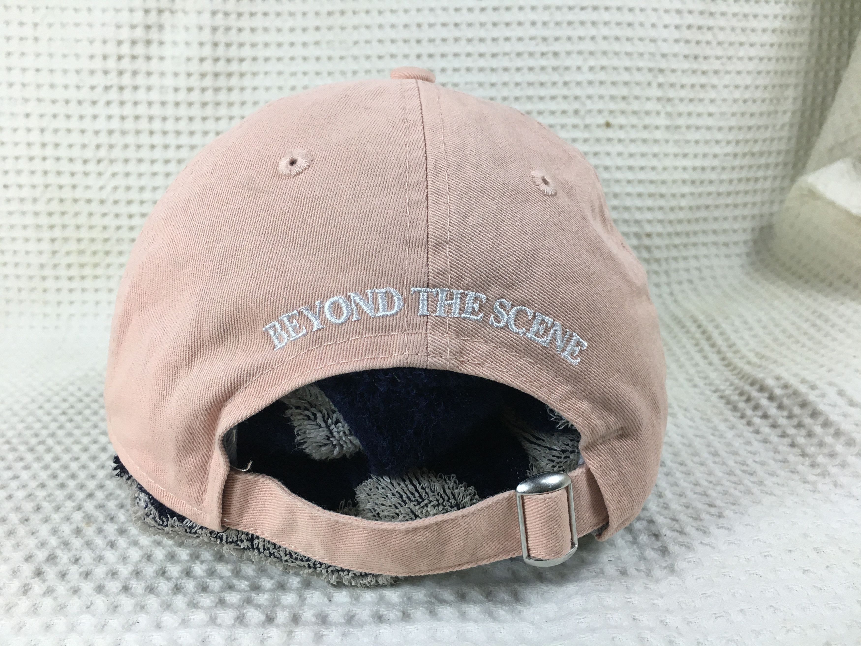 New Era × Vintage New Era collaboration BTS cap Size ONE SIZE - 8 Thumbnail