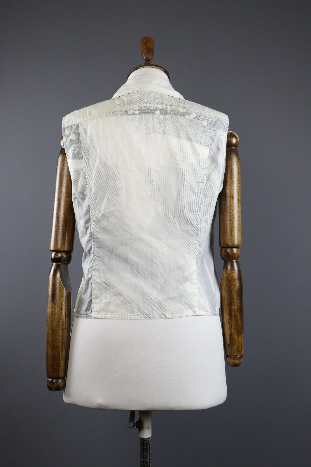 Designer Marc Cain Sleeveless Buttton Down Blouse Shirt Size 4 Size S / US 4 / IT 40 - 5 Thumbnail