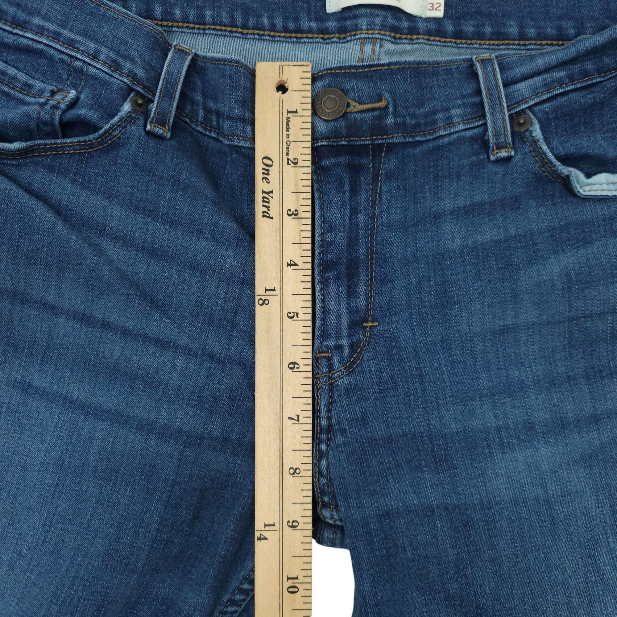 Levi's Levis 524 Bootcut Jeans Womens 32 Mid Rise Medium Wash Whisk Size 24" / US 00 / IT 34 - 4 Thumbnail