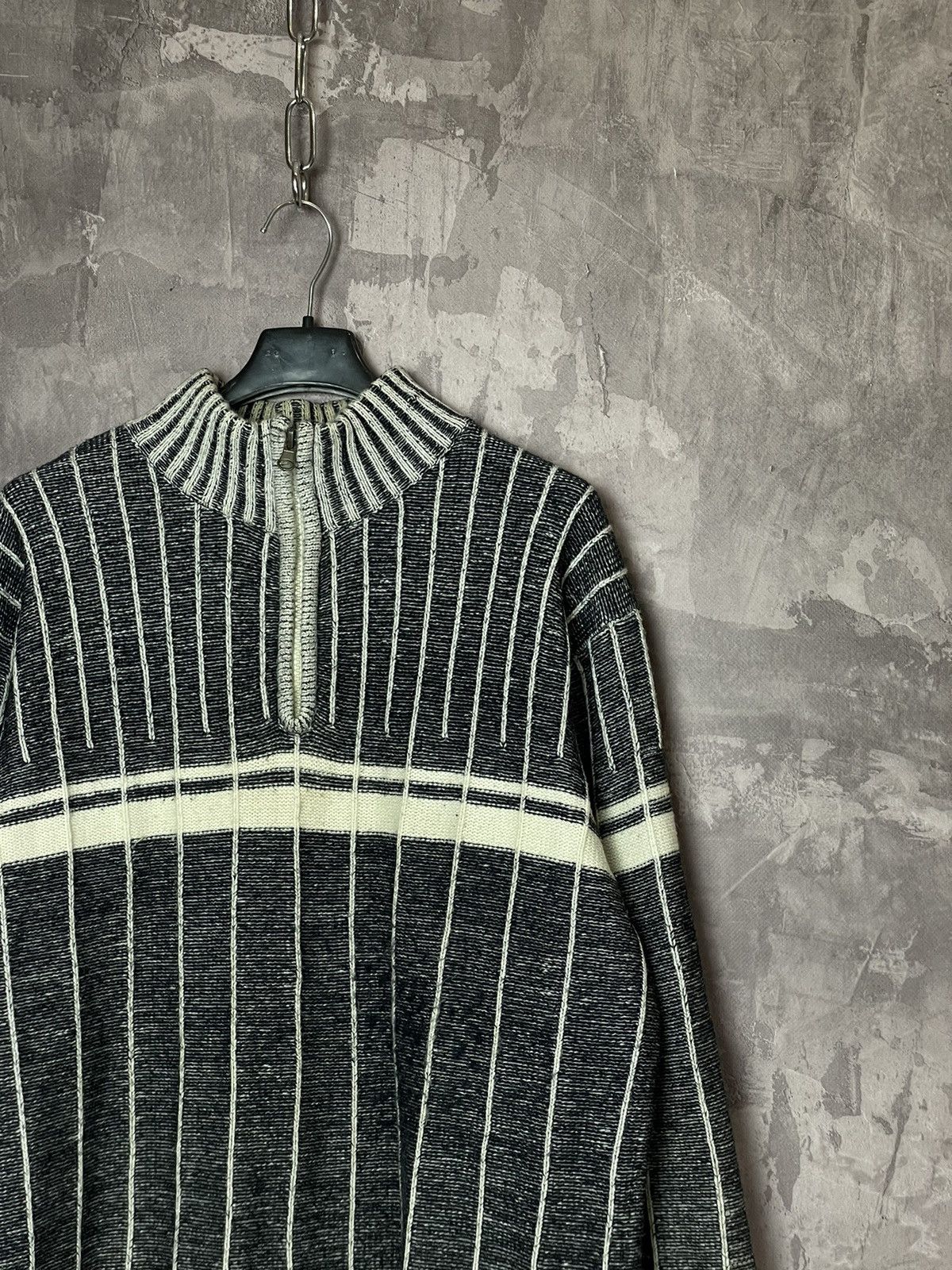Vintage Y2K VTG 1990s 3D Striped Knit Zip Sweater Japan Skinny Style Size US L / EU 52-54 / 3 - 3 Thumbnail