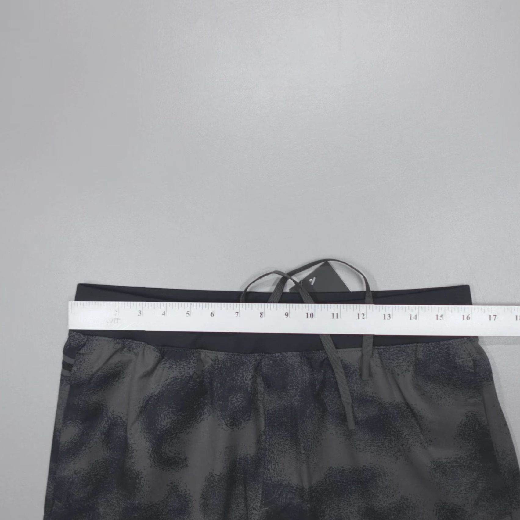 Under Armour Under Armour Unstoppable Joggers Pants Black Camo 4-way Stretch 1352027-010 Size L Mens Size US 33 - 5 Thumbnail