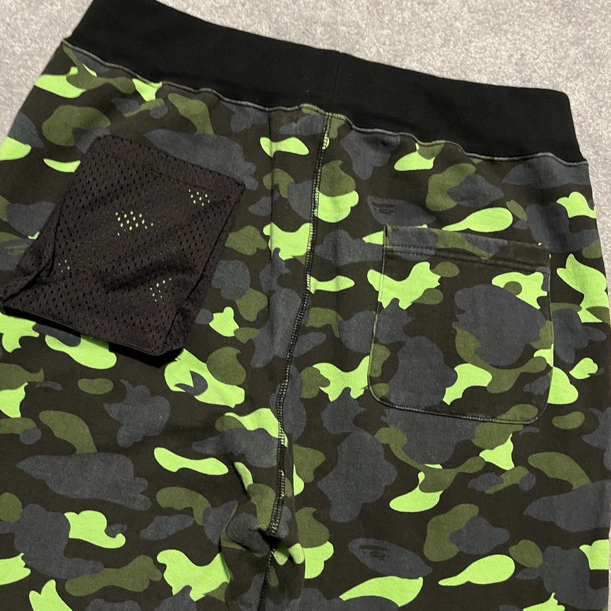 Bape Bape A Bathing Ape Neon 1st Camo Sweat Pants Size US 36 / EU 52 - 4 Thumbnail