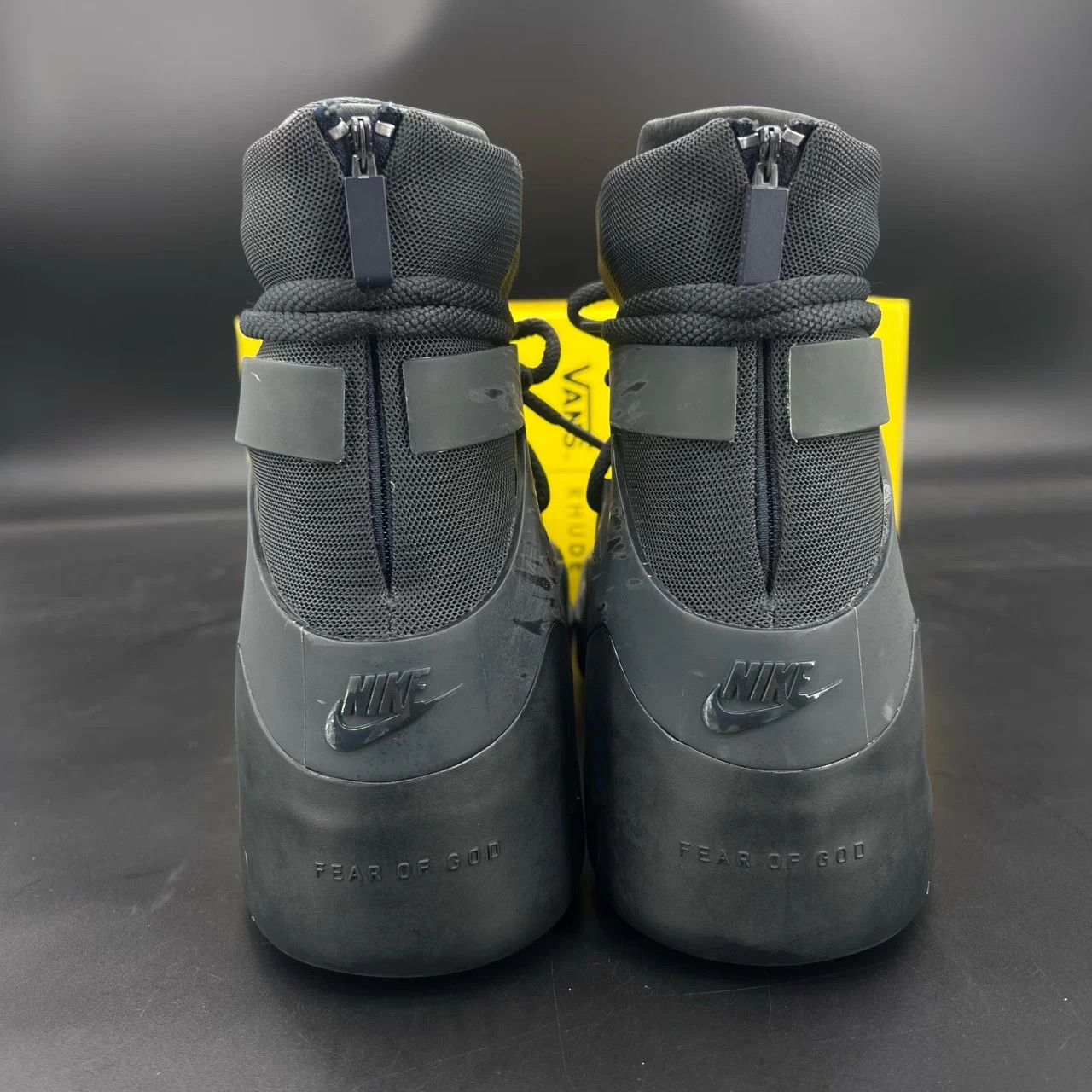 Fear of God × Nike Fog Black 45 CH7291 jacket Size US 12 / EU 45 - 5 Thumbnail