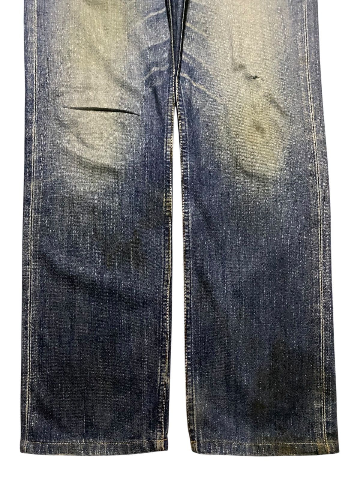 Levi's Vintage Levis 702 Mud Wash Distressed Loose Jeans Size US 31 - 5 Thumbnail
