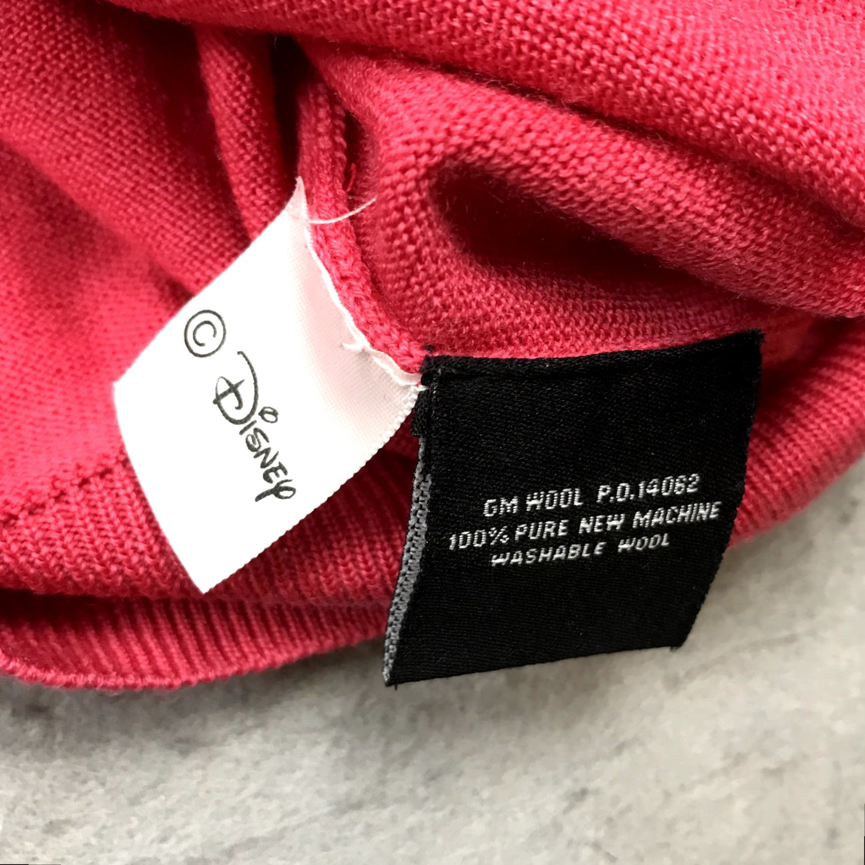 Vintage Disney Golf Sweater Mens Large Pink V Neck Pullover Wool Knit G mac Kartel Size US L / EU 52-54 / 3 - 6 Thumbnail