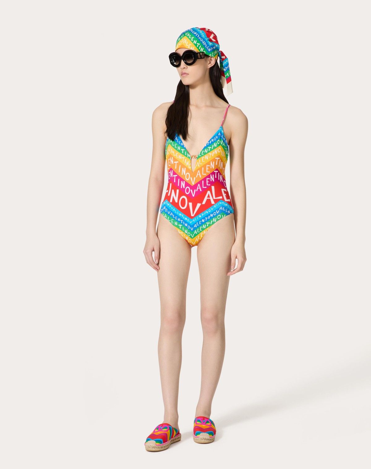 Valentino o1s1wg110525 Chevron Lycra24 On Piece Swimsuit in Multicolor Size S / US 4 / IT 40 - 2 Thumbnail
