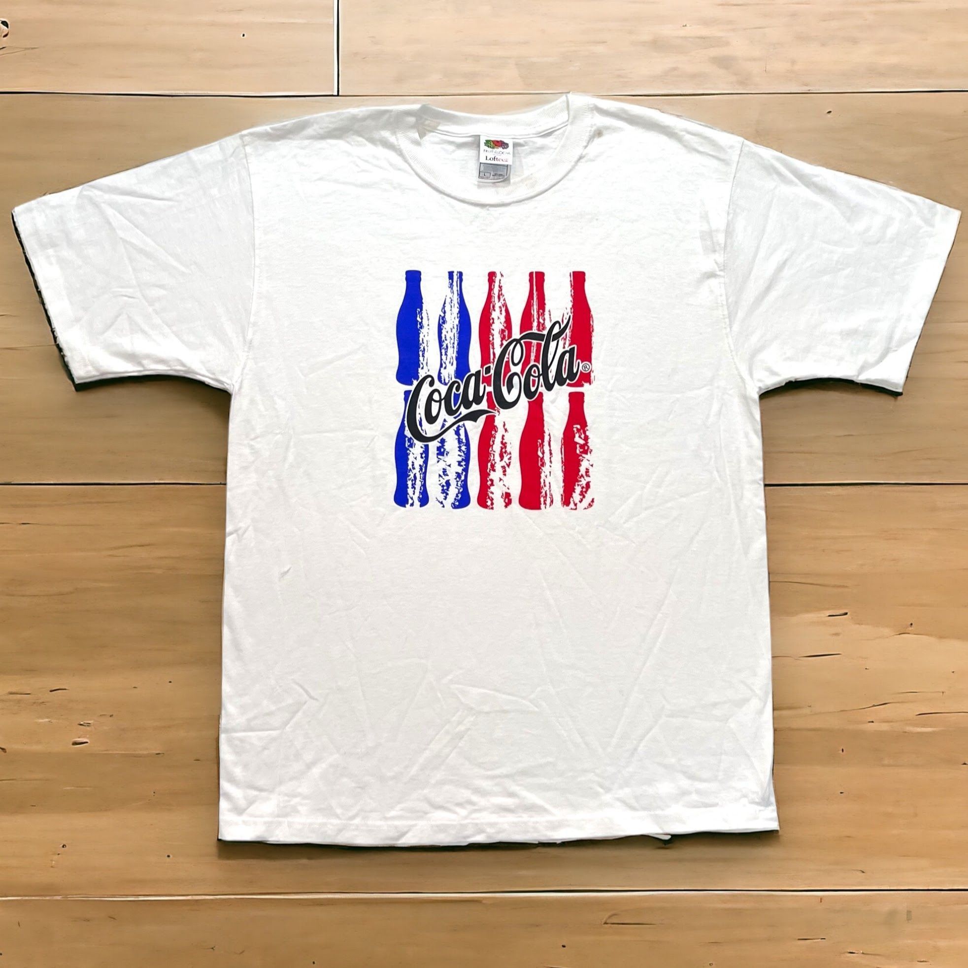 Fruit Of The Loom Vintage Coca Cola Red White White and Blue Bottle Graphic T Size US L / EU 52-54 / 3 - 1 Thumbnail