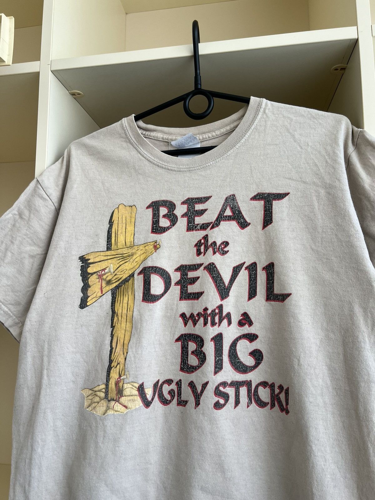 Vintage Vintage Jesus Beat the Devil With a Big Ugly Stick T-Shirt Size US M / EU 48-50 / 2 - 2 Thumbnail